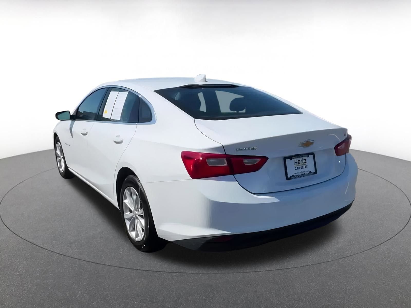 Thumbnail: 2024 Chevrolet Malibu - 11