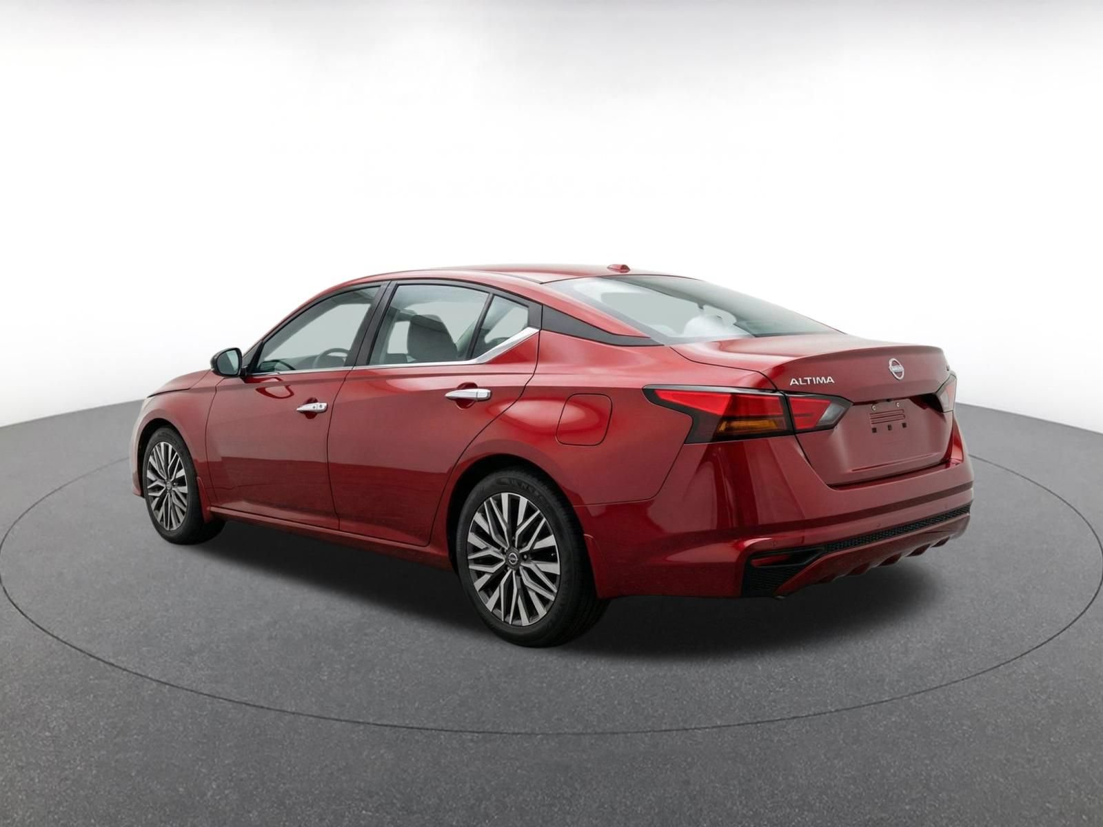 Thumbnail: 2025 Nissan Altima - 11