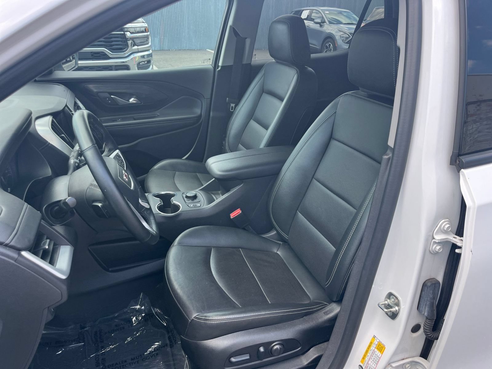 Thumbnail: 2024 GMC Terrain - 32