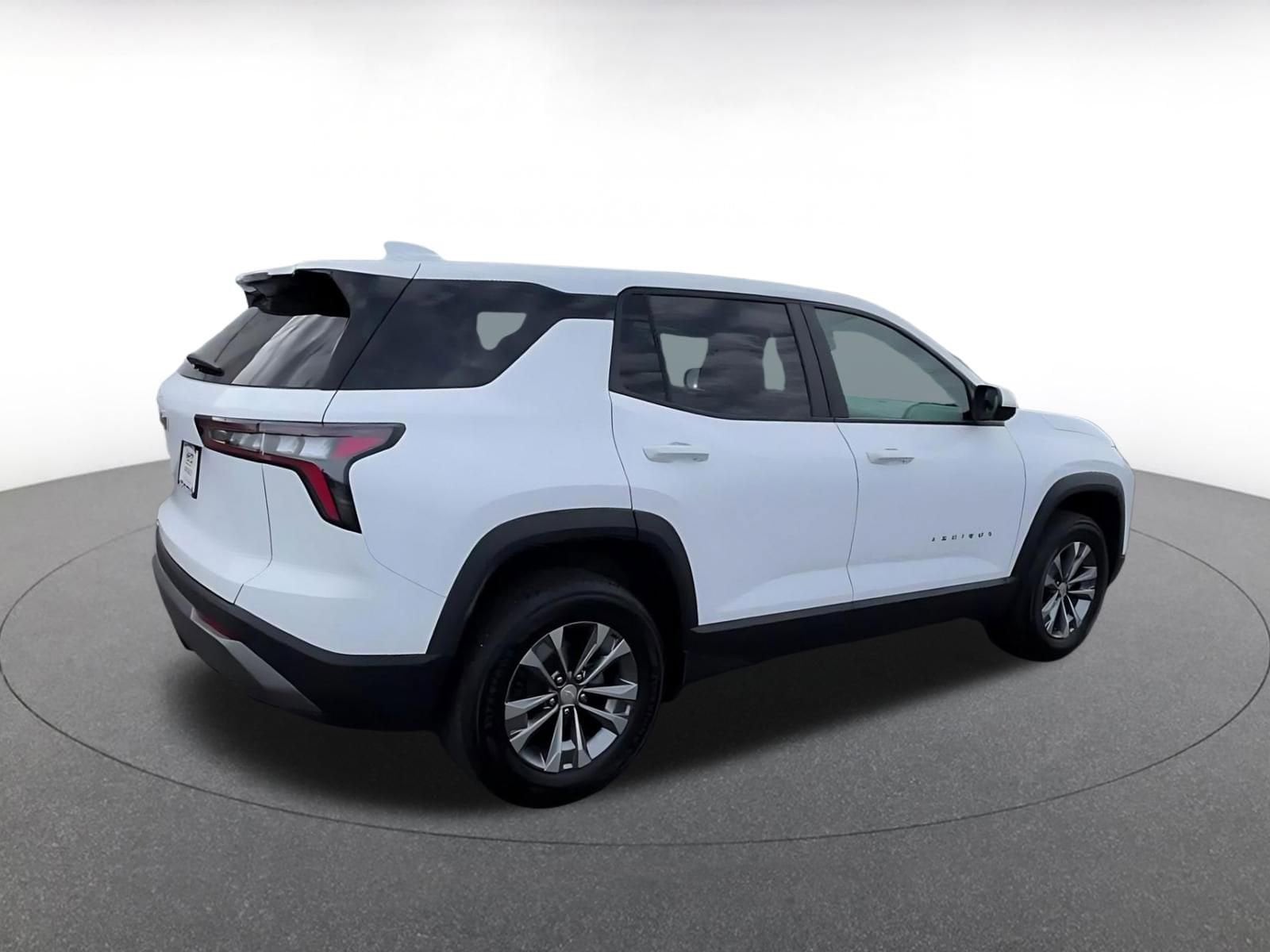Thumbnail: 2025 Chevrolet Equinox - 15