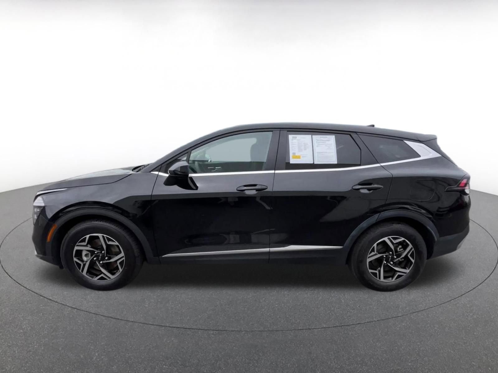 Thumbnail: 2025 Kia Sportage - 8