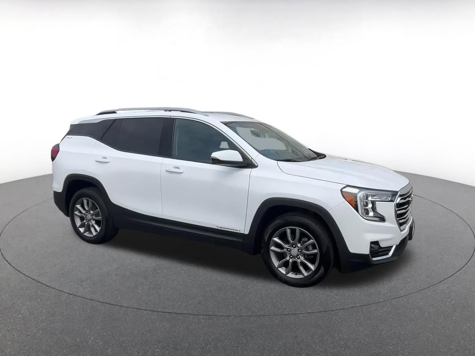 Thumbnail: 2023 GMC Terrain - 2