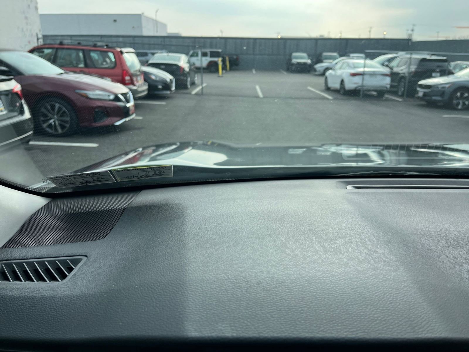 Thumbnail: 2025 Toyota RAV4 - 34