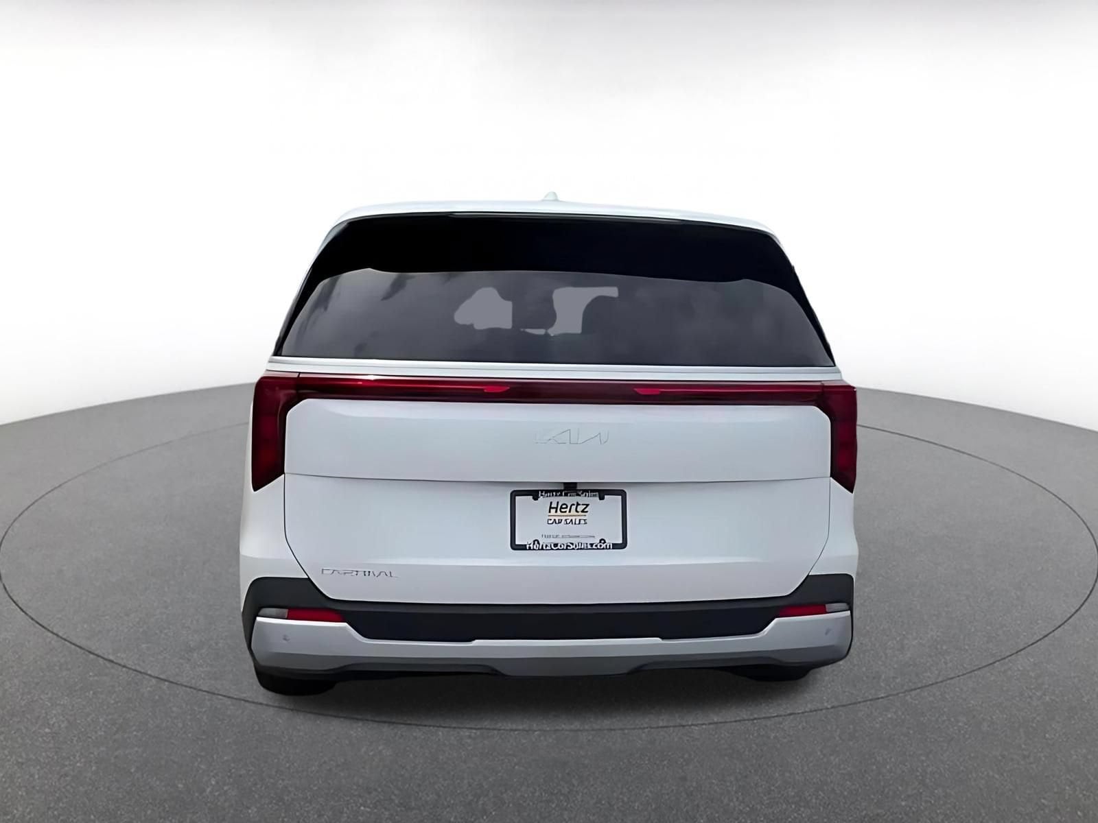 Thumbnail: 2026 Kia Carnival - 12