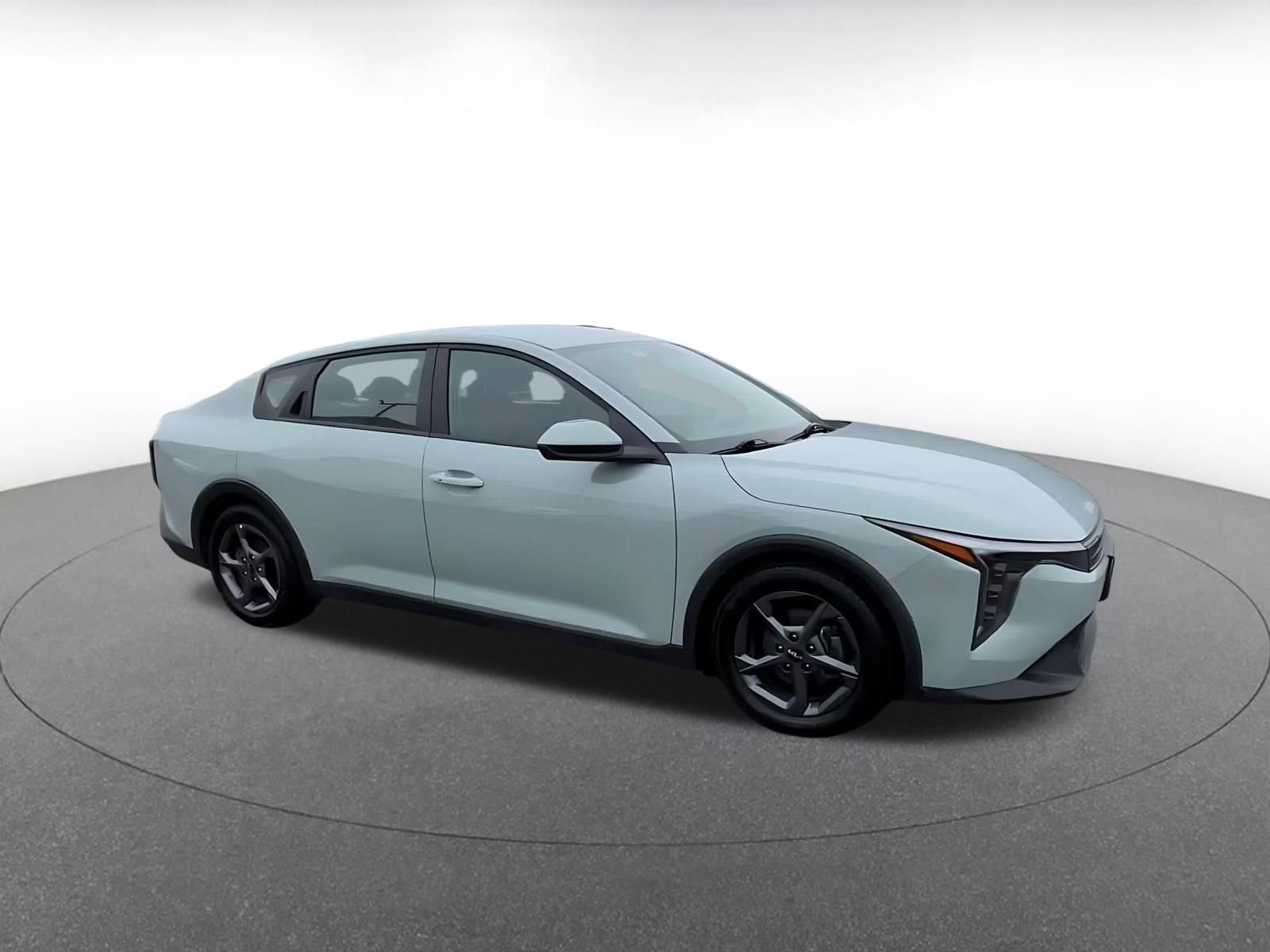 Thumbnail: 2025 Kia K4 - 2