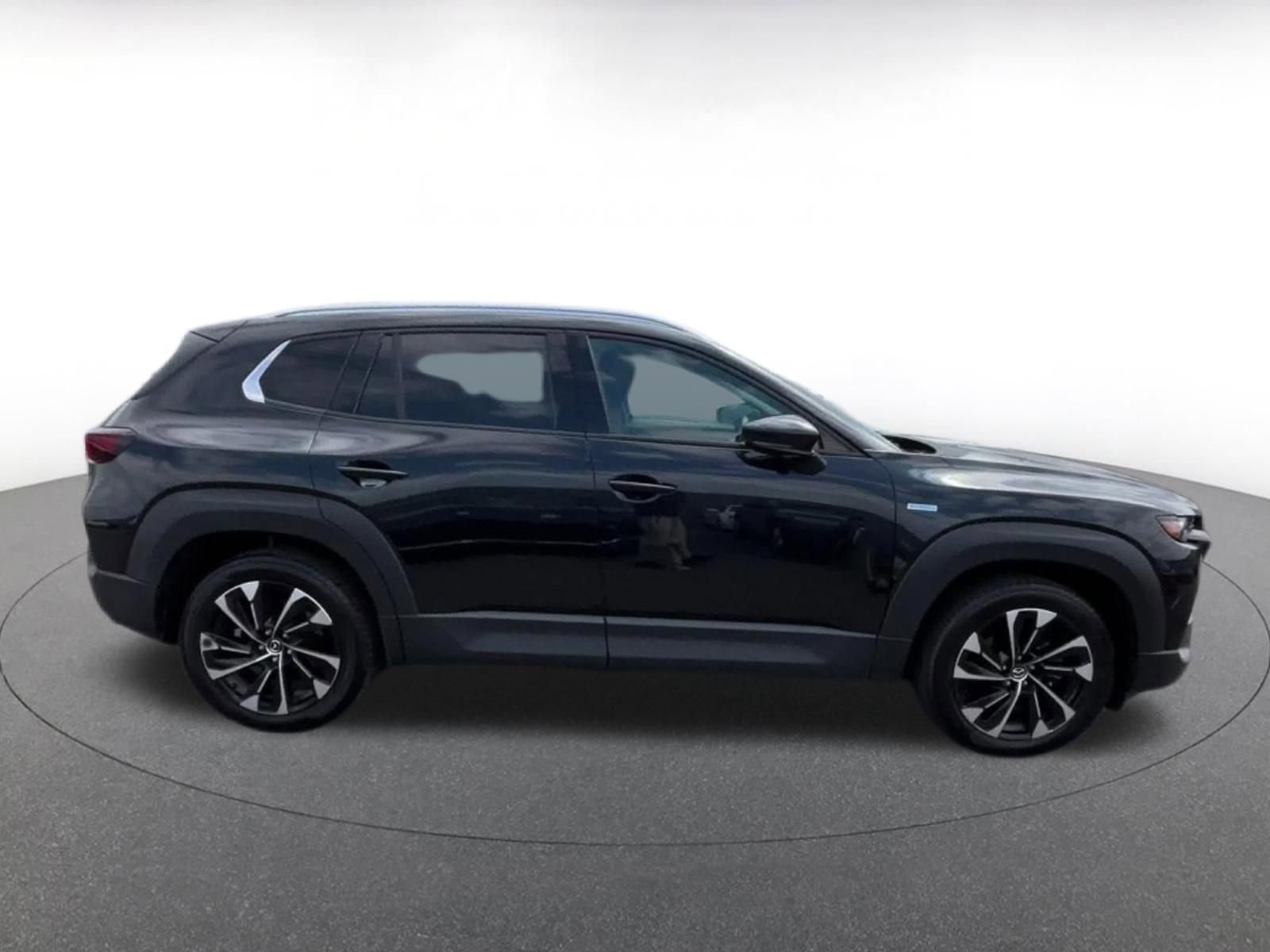 Thumbnail: 2025 Mazda CX-50 - 16