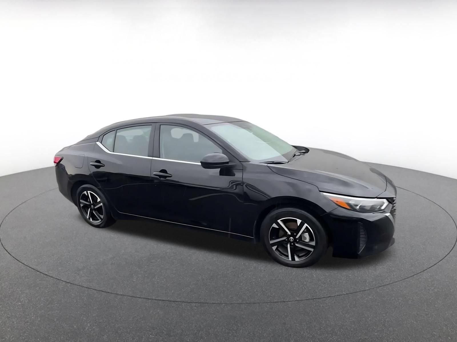 Thumbnail: 2025 Nissan Sentra - 2