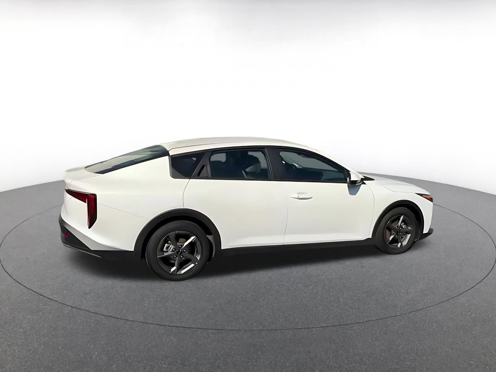 Thumbnail: 2025 Kia K4 - 12