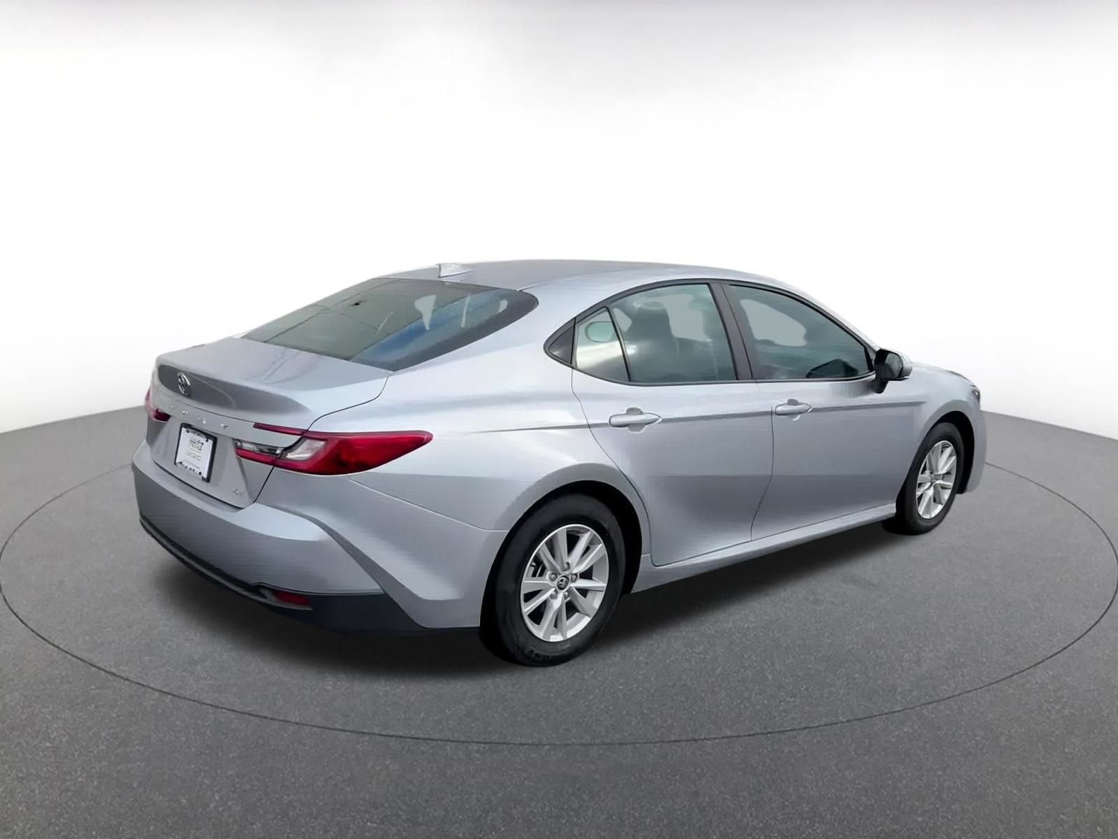 Thumbnail: 2025 Toyota Camry - 15