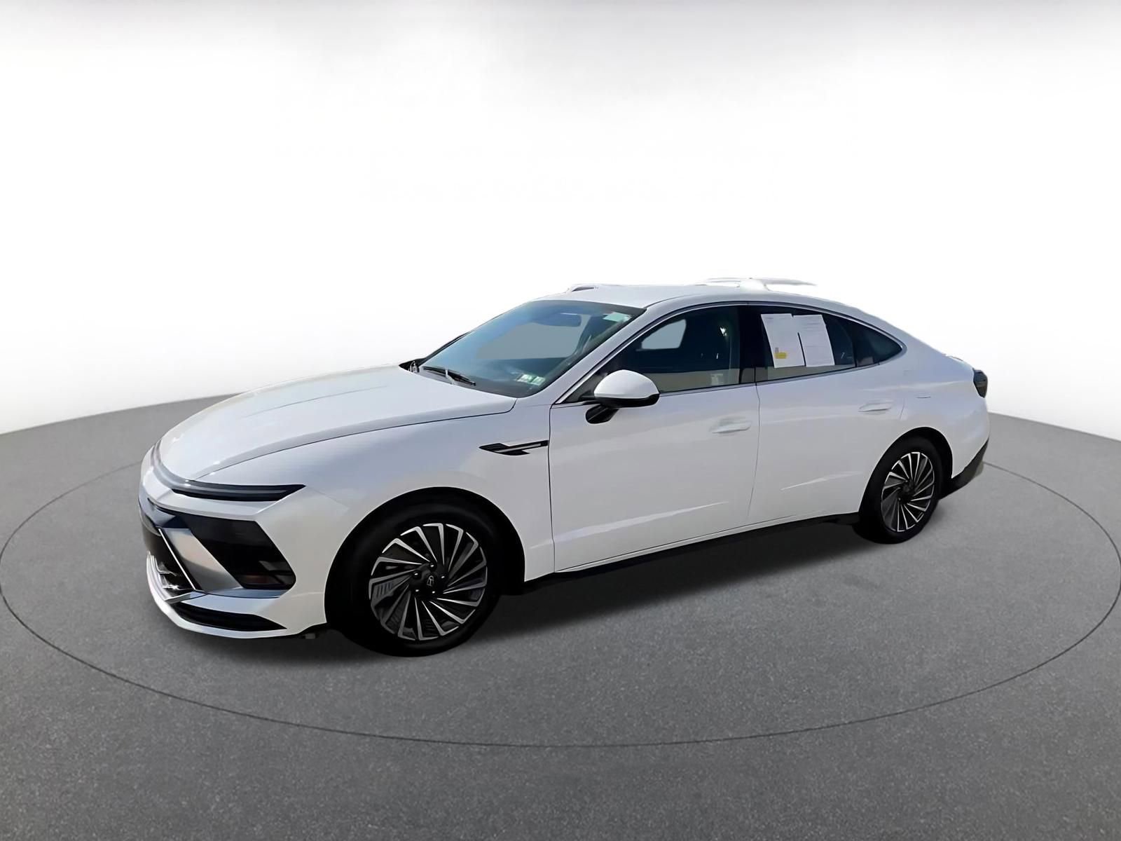 Thumbnail: 2025 Hyundai Sonata - 8