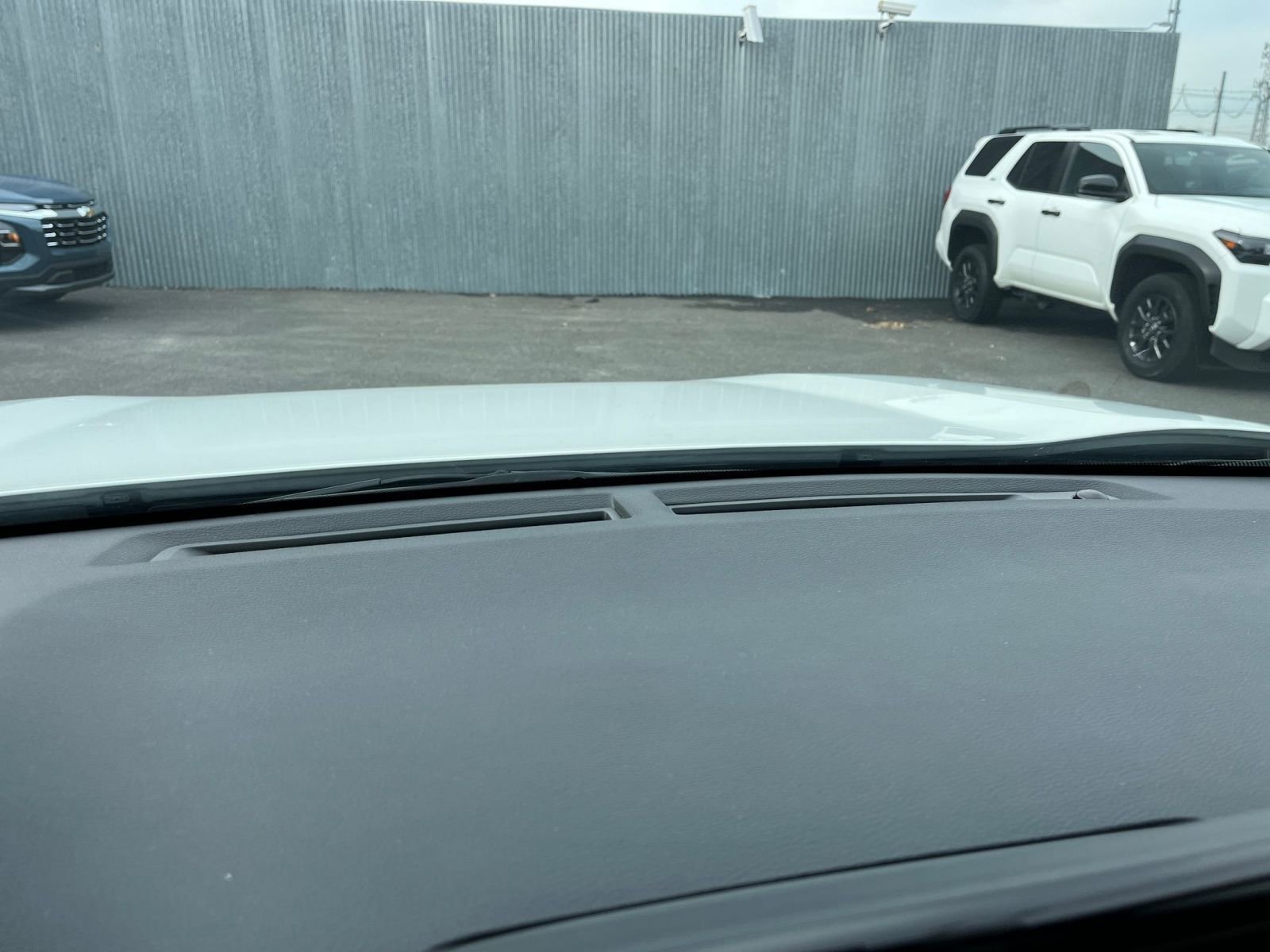 Thumbnail: 2025 Toyota RAV4 - 18