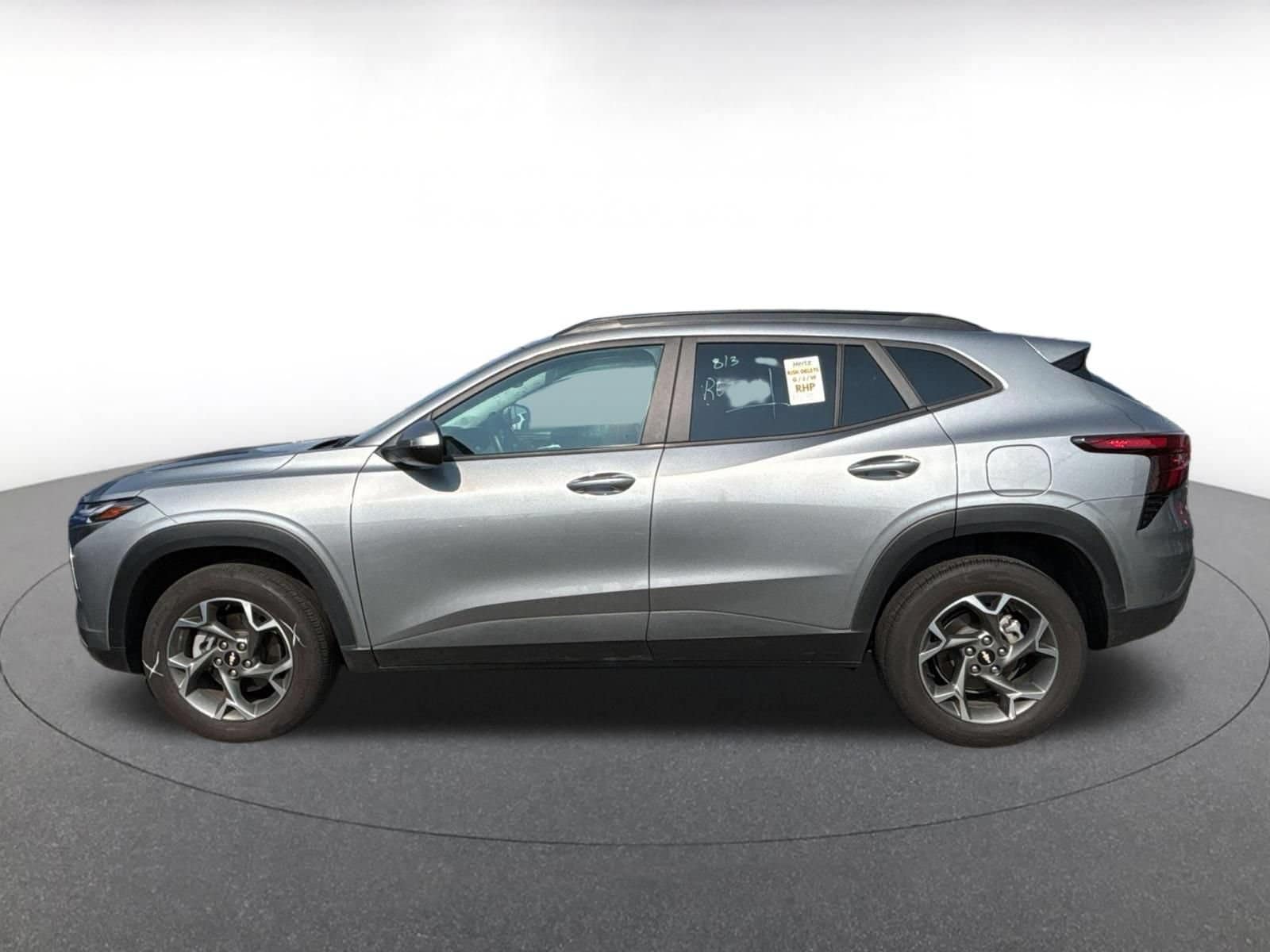 Thumbnail: 2025 Chevrolet Trax - 7