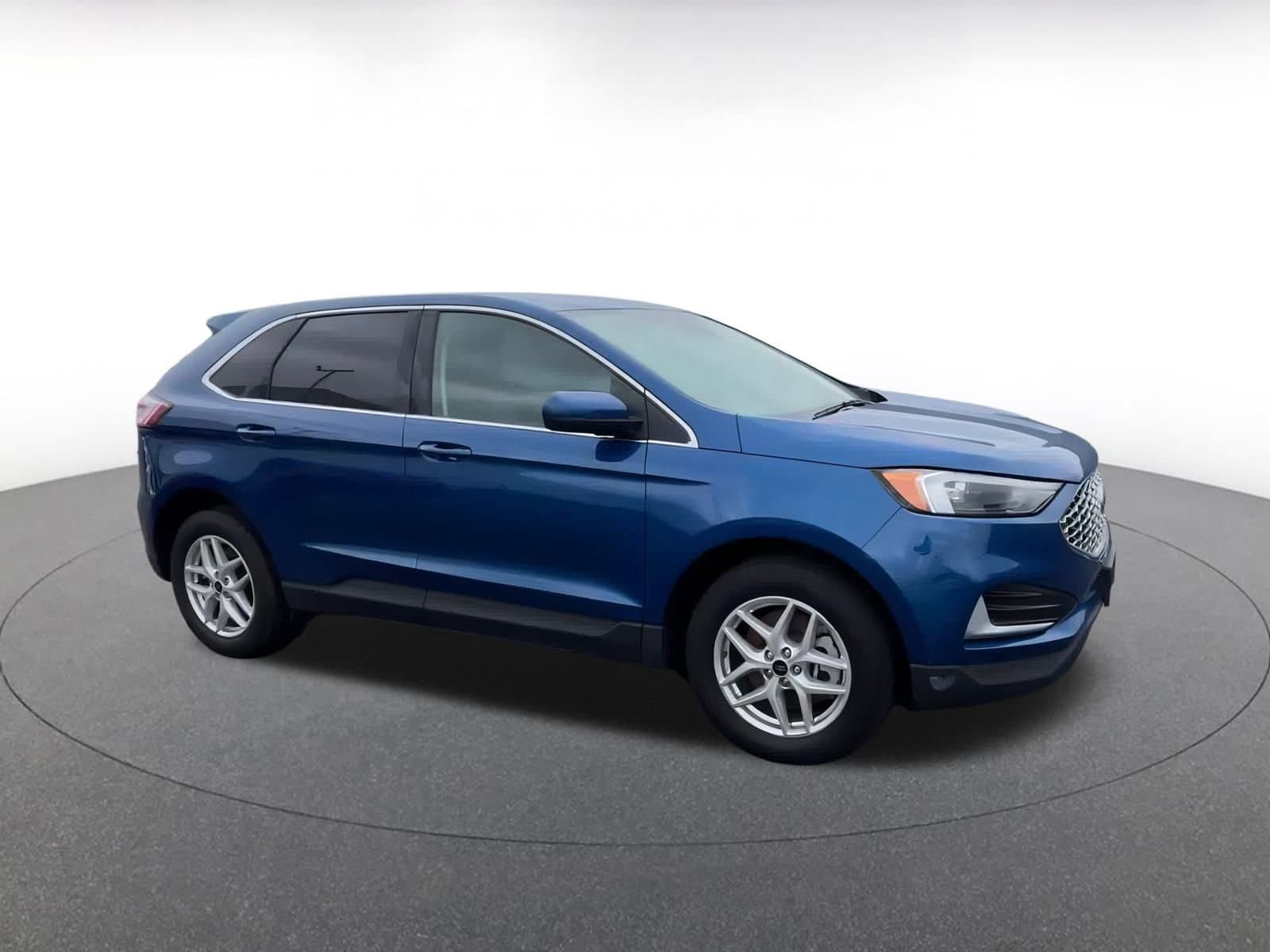 Thumbnail: 2024 Ford Edge - 2