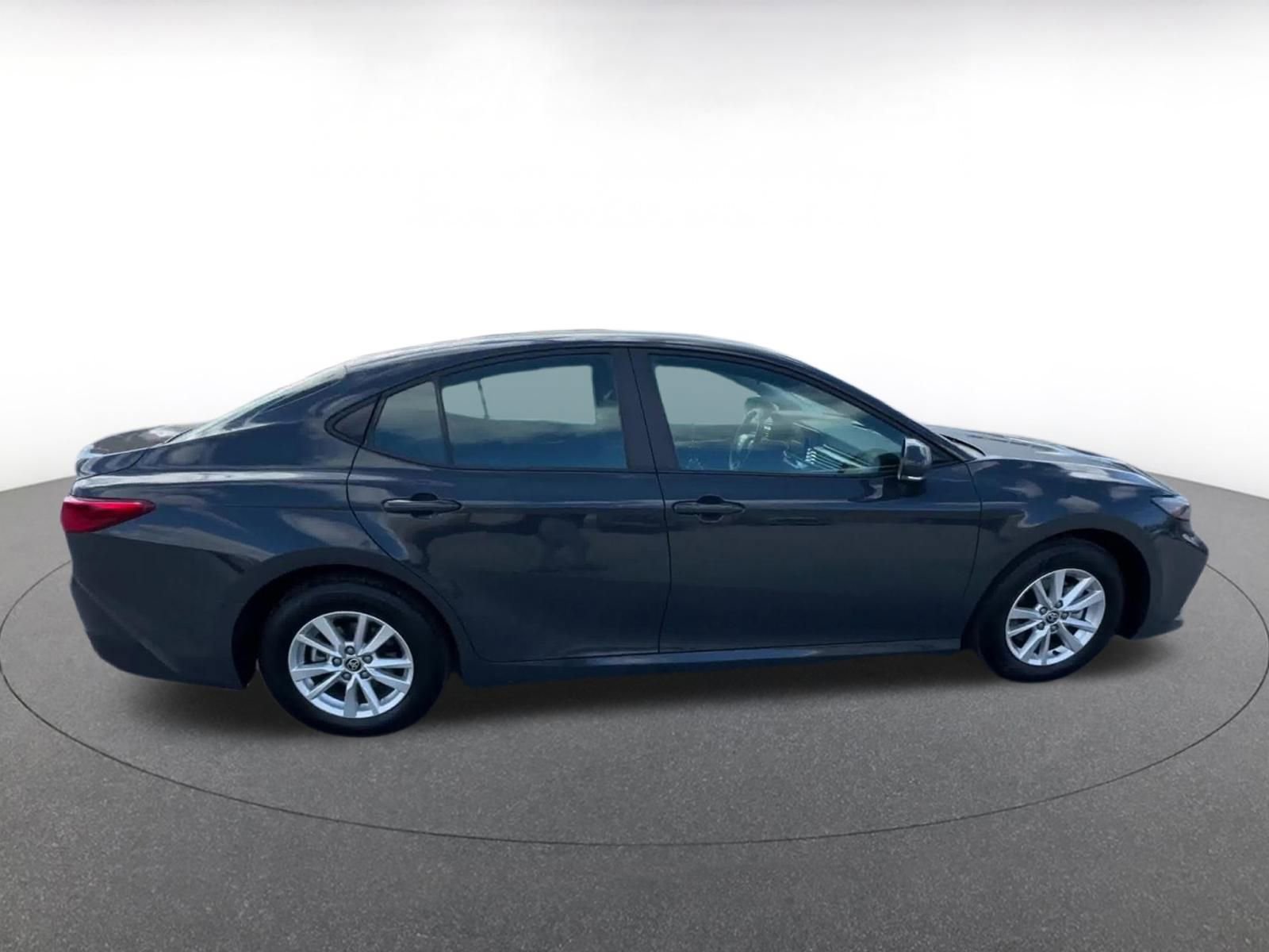 Thumbnail: 2025 Toyota Camry - 16