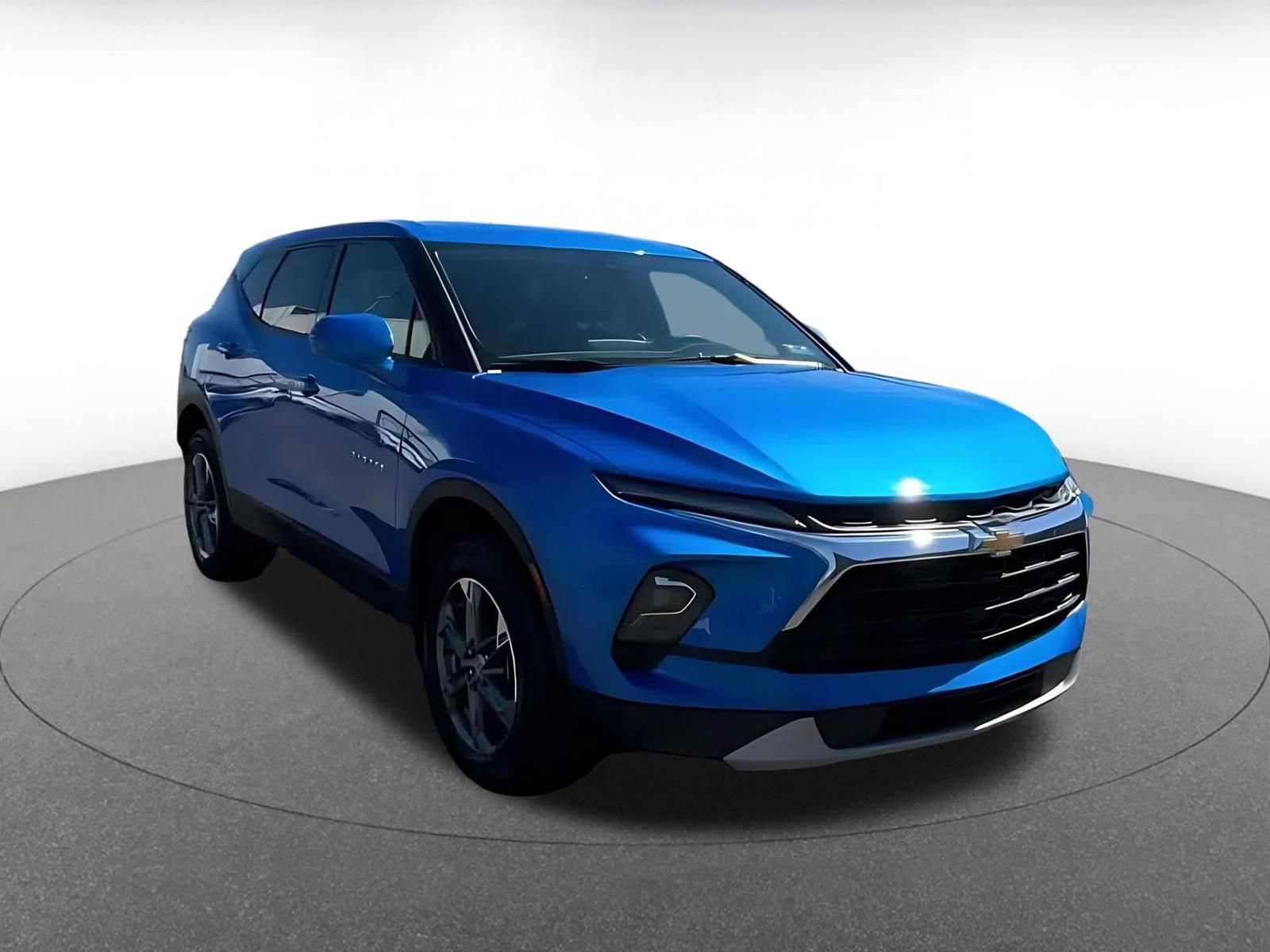 Thumbnail: 2026 Chevrolet Blazer - 3