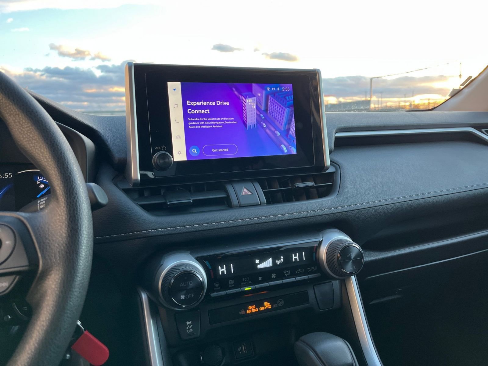 Thumbnail: 2025 Toyota RAV4 - 21