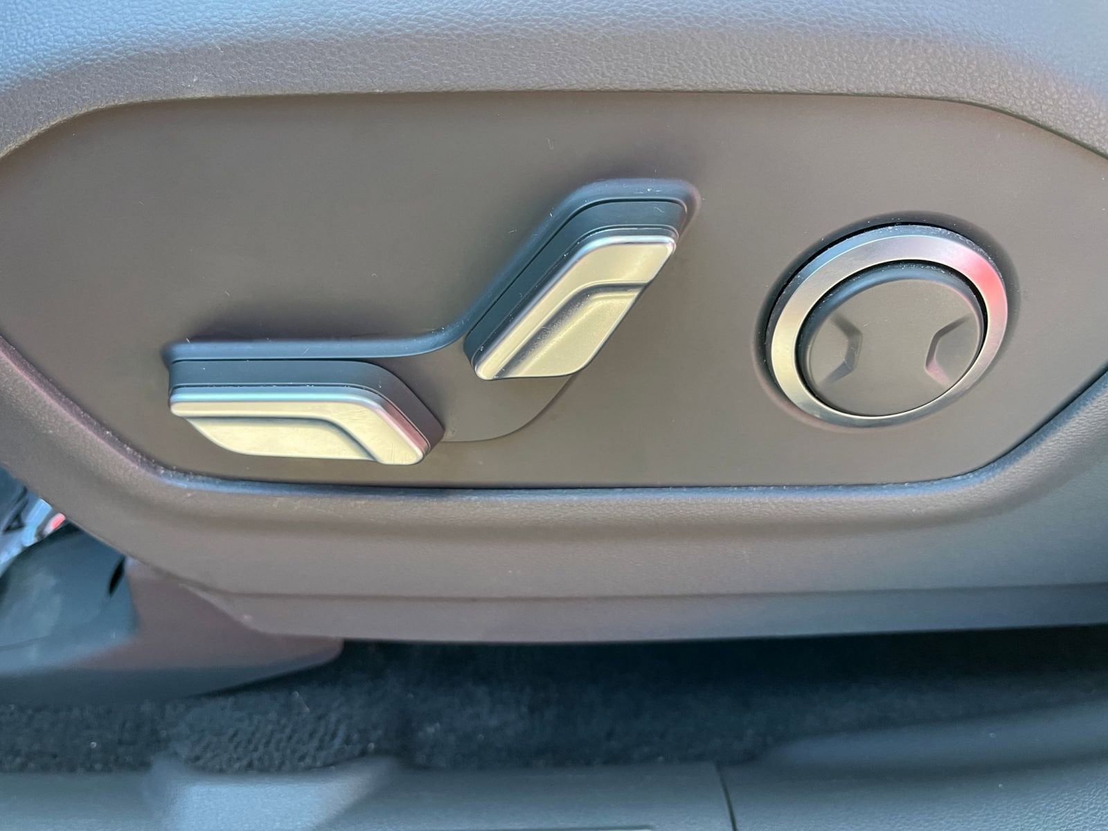 Thumbnail: 2025 Hyundai Santa Fe - 23