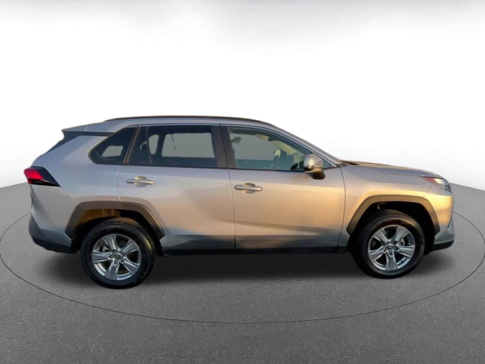 Thumbnail: 2025 Toyota RAV4 - 16