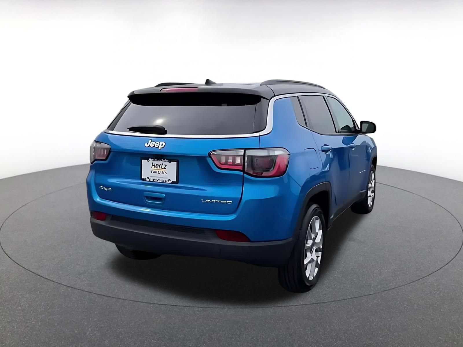 Thumbnail: 2025 Jeep Compass - 13