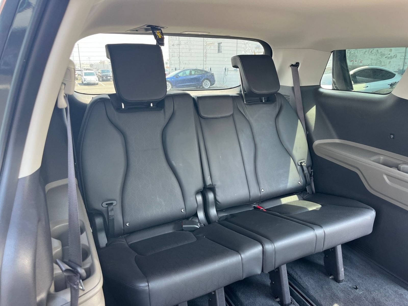 Thumbnail: 2026 Kia Carnival - 30