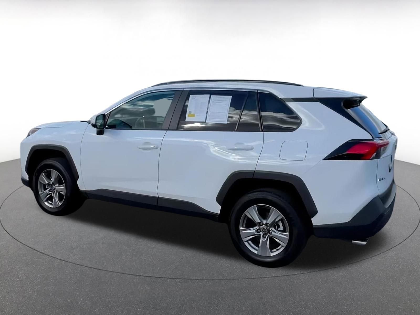 Thumbnail: 2025 Toyota RAV4 - 10