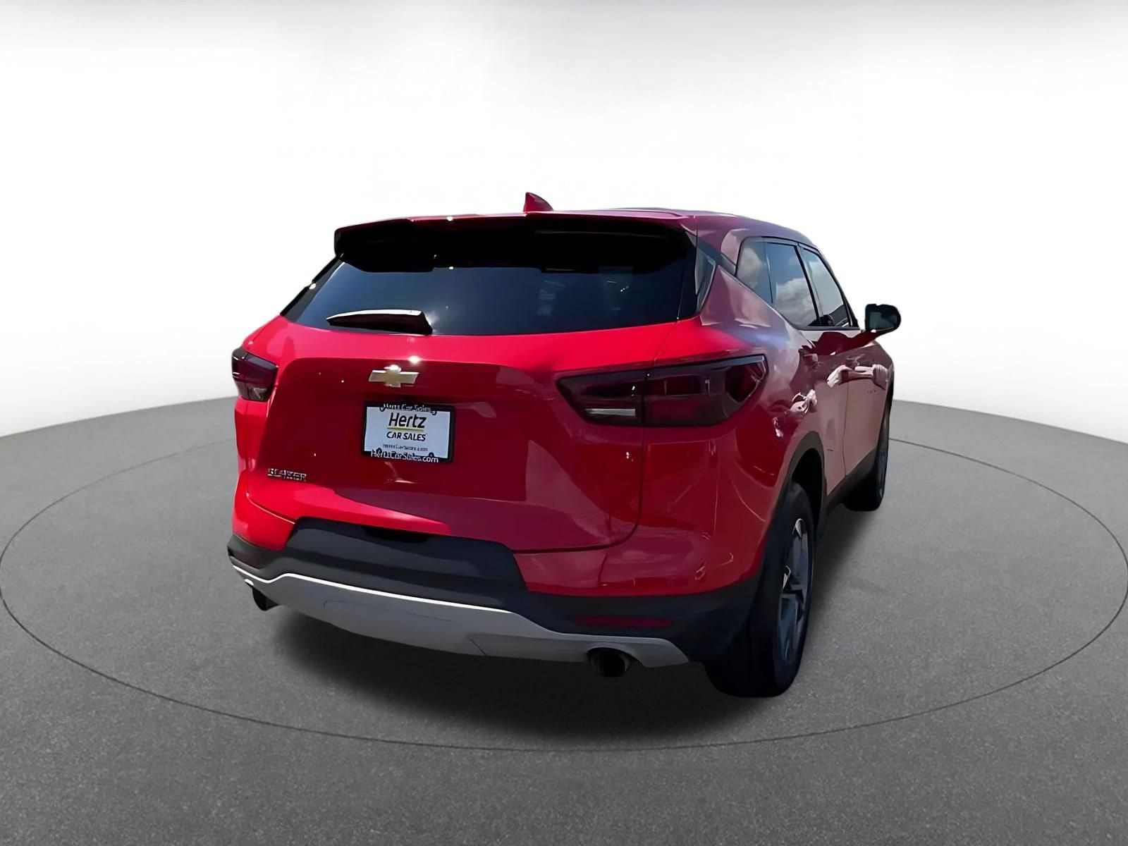 Thumbnail: 2026 Chevrolet Blazer - 13