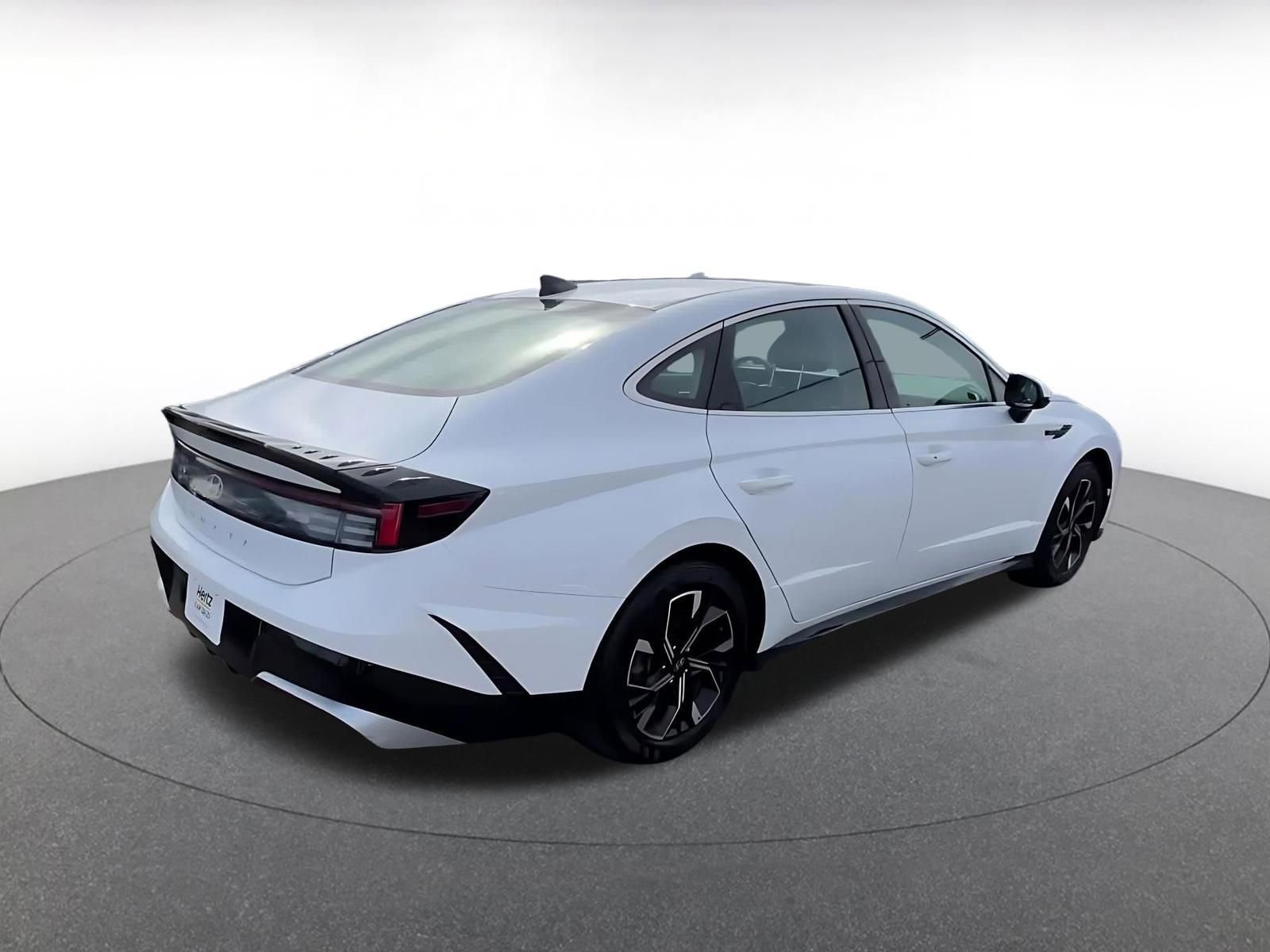 Thumbnail: 2025 Hyundai Sonata - 16