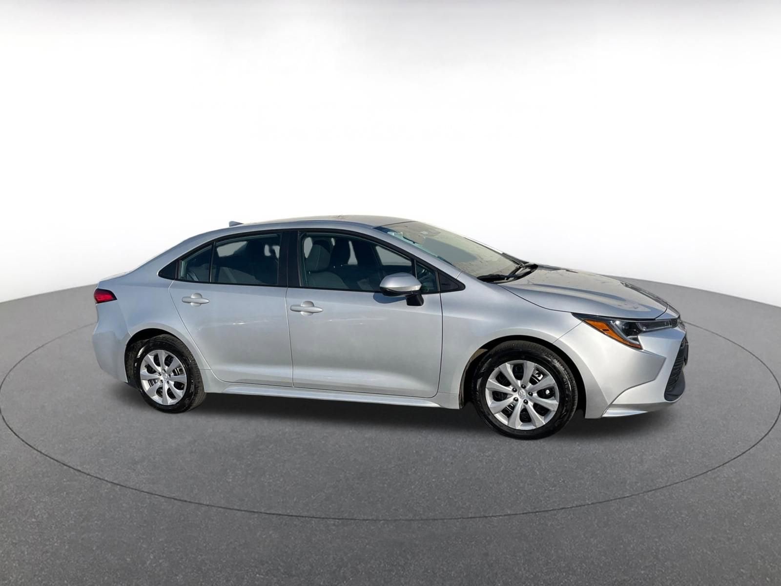 Thumbnail: 2025 Toyota Corolla - 1