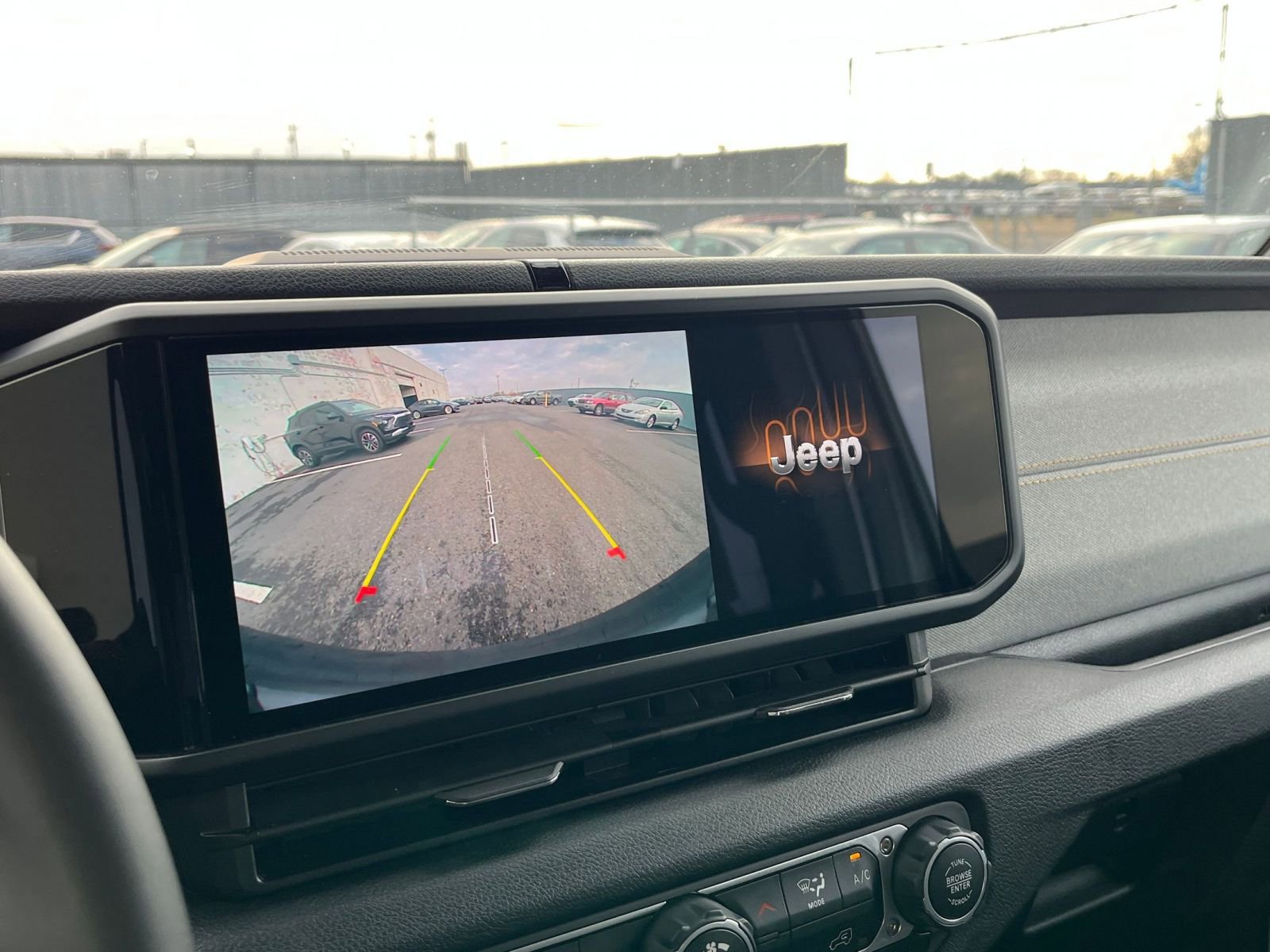 Thumbnail: 2025 Jeep Wrangler - 17