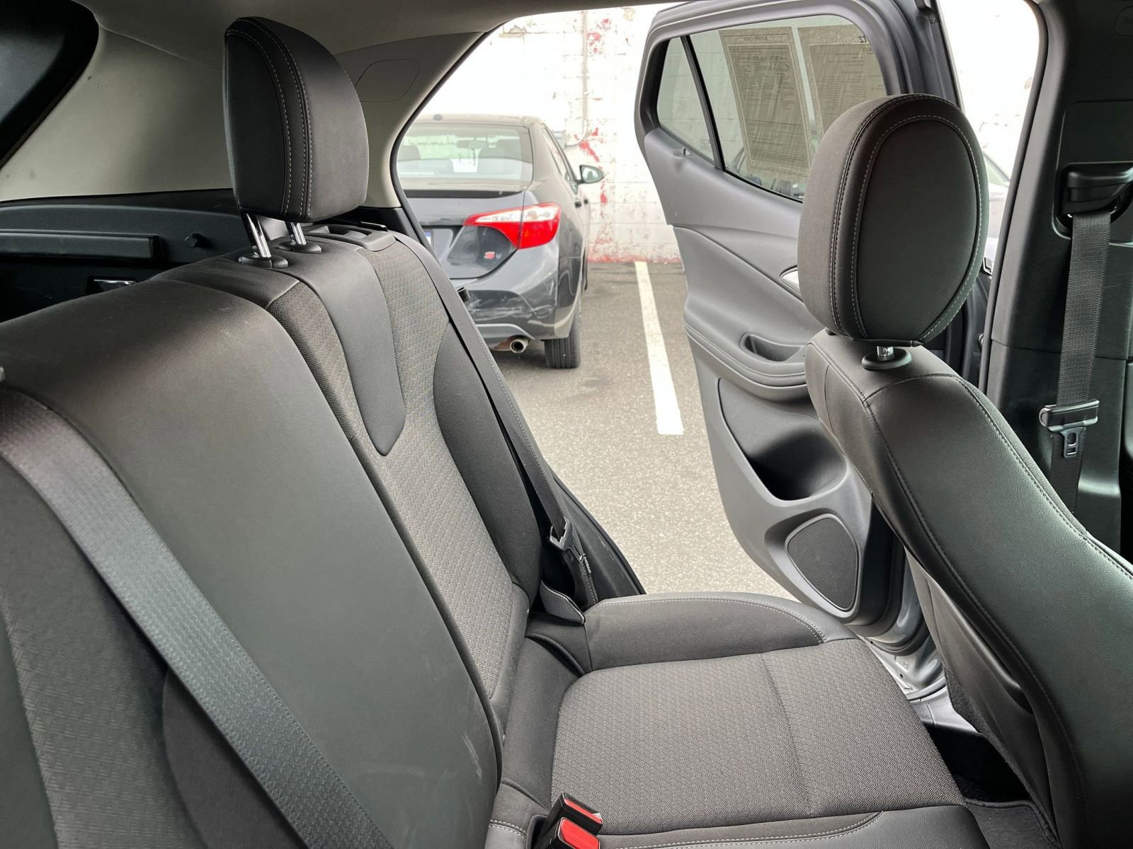 Thumbnail: 2025 Buick Encore GX - 35