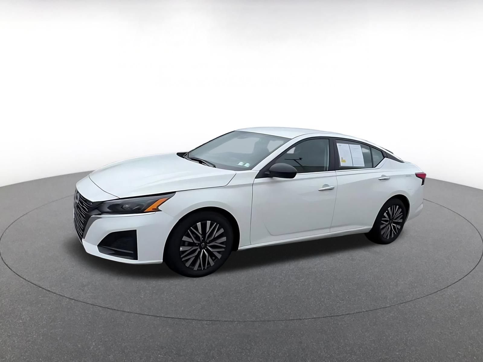 Thumbnail: 2025 Nissan Altima - 7