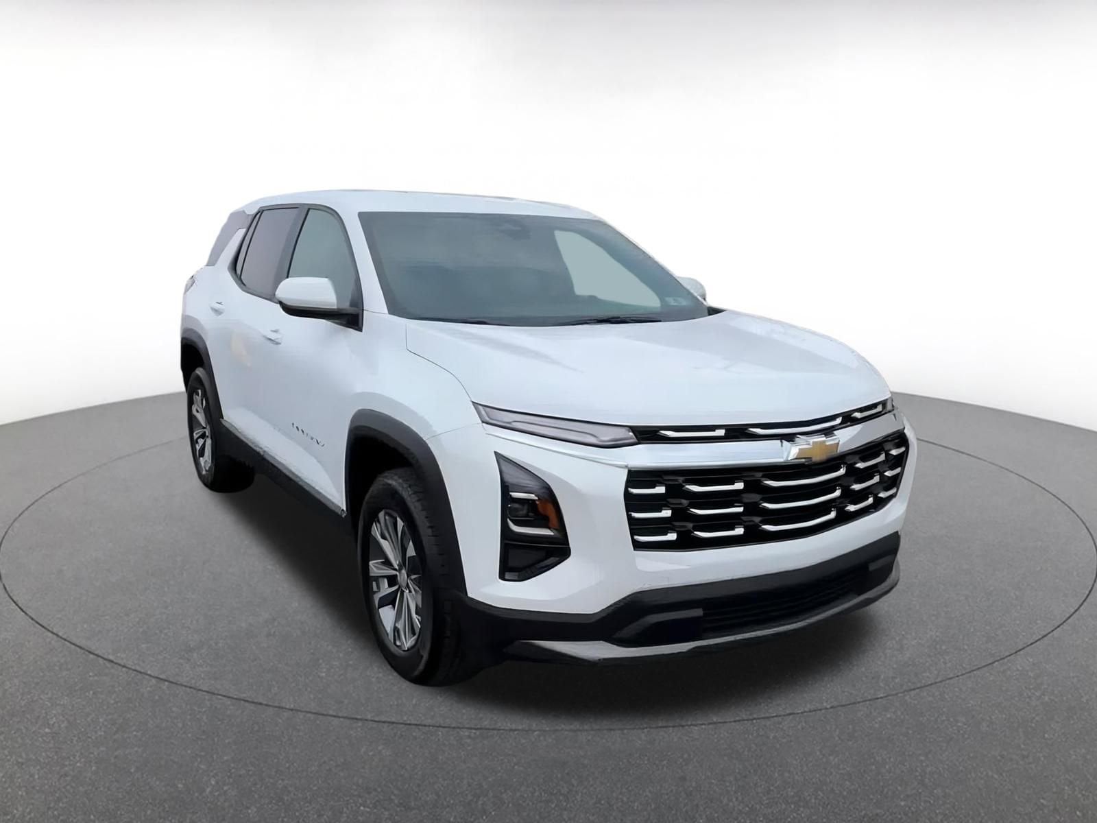 Thumbnail: 2025 Chevrolet Equinox - 3