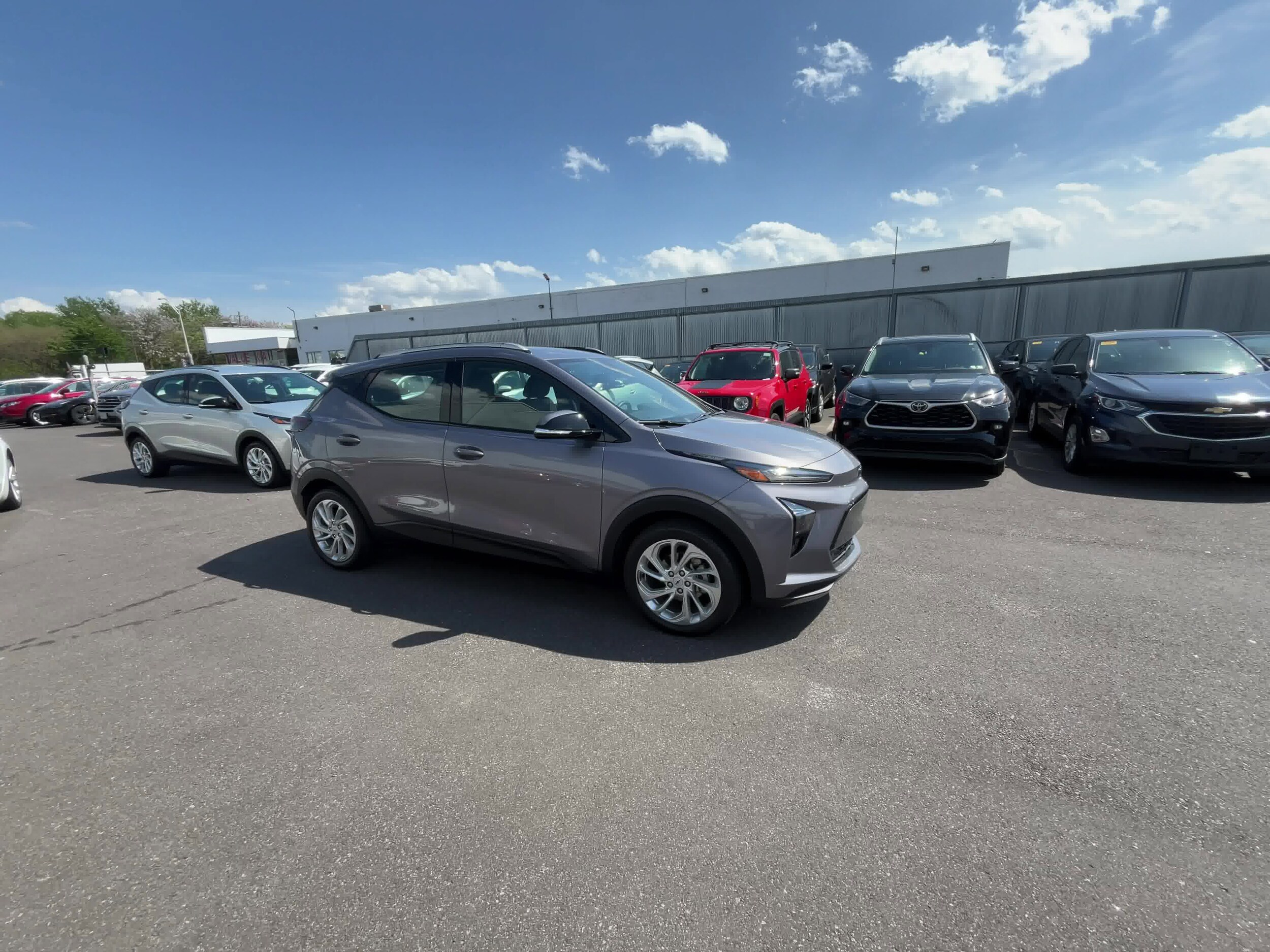 Certified 2023 Chevrolet Bolt EUV LT with VIN 1G1FY6S03P4190598 for sale in Seattle, WA