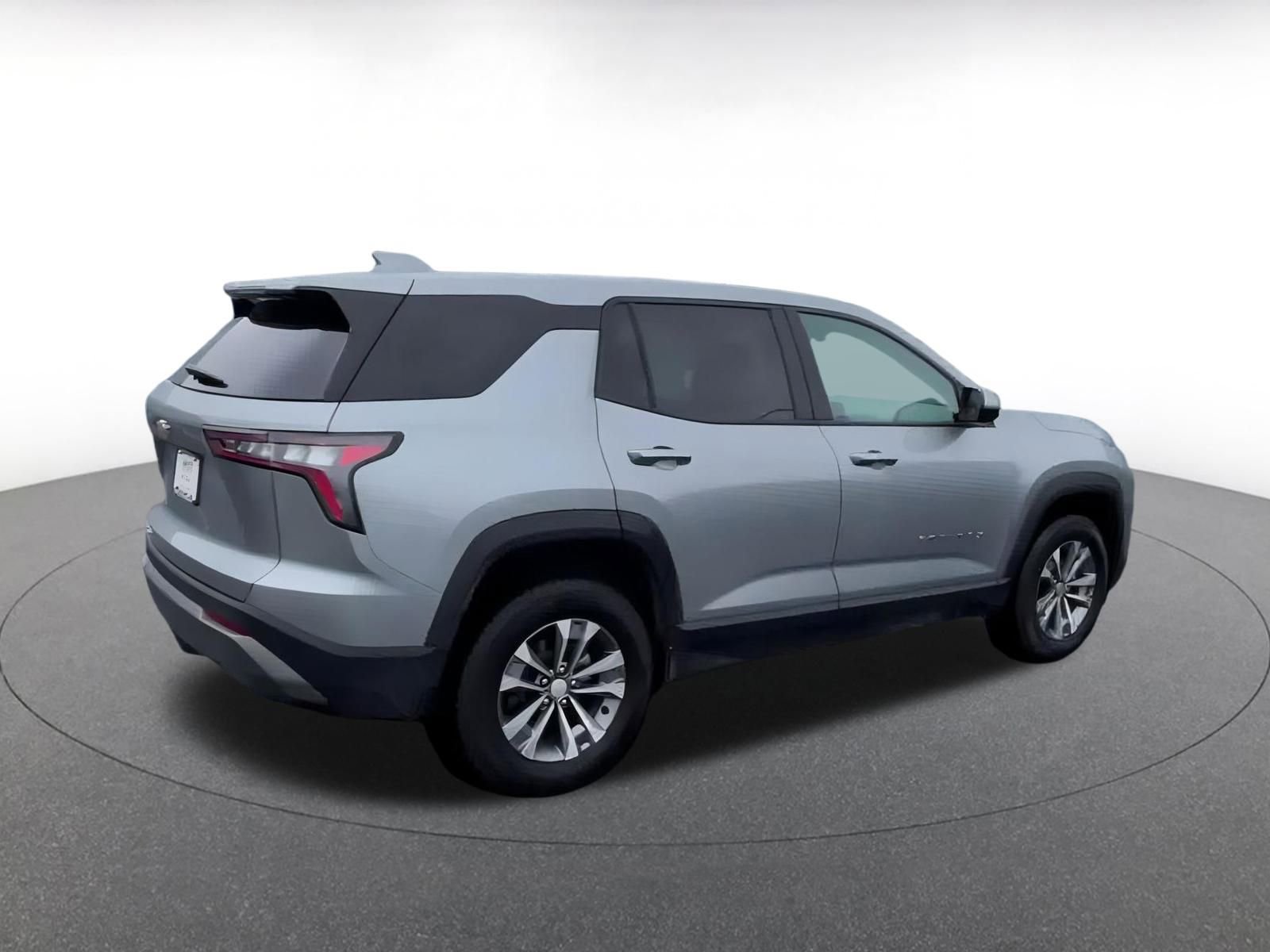 Thumbnail: 2025 Chevrolet Equinox - 15