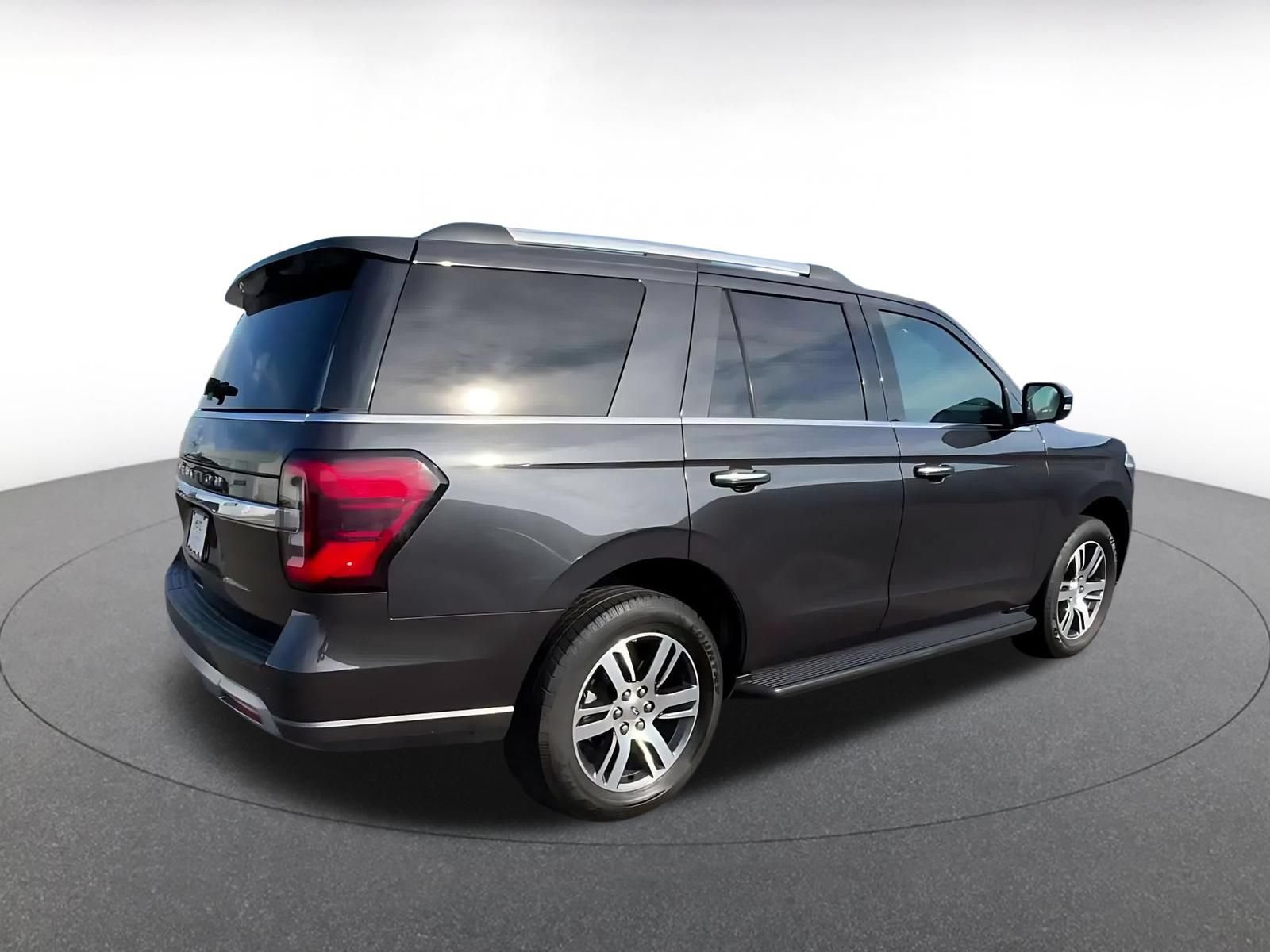 Thumbnail: 2024 Ford Expedition - 14