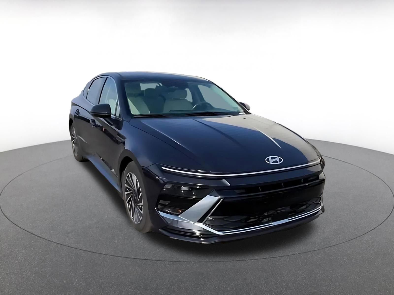 Thumbnail: 2025 Hyundai Sonata - 3