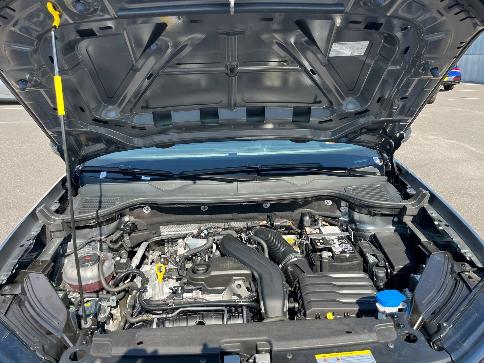 Thumbnail: 2025 Volkswagen Taos - 33