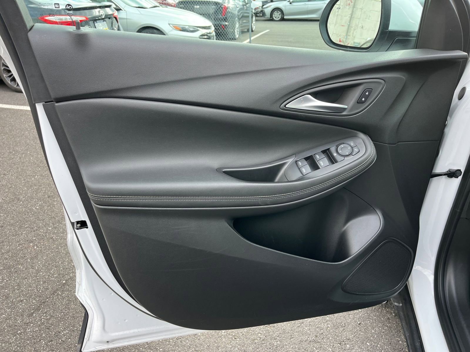 Thumbnail: 2025 Buick Encore GX - 20