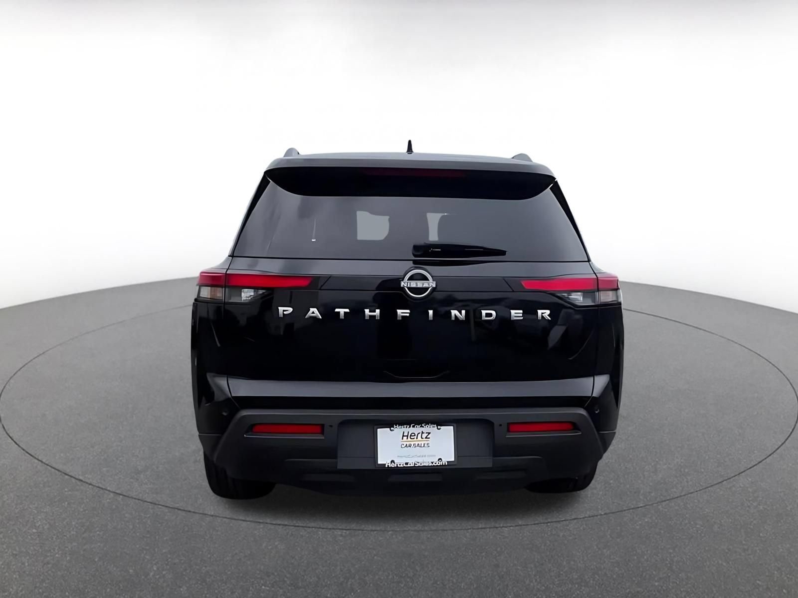 Thumbnail: 2025 Nissan Pathfinder - 12
