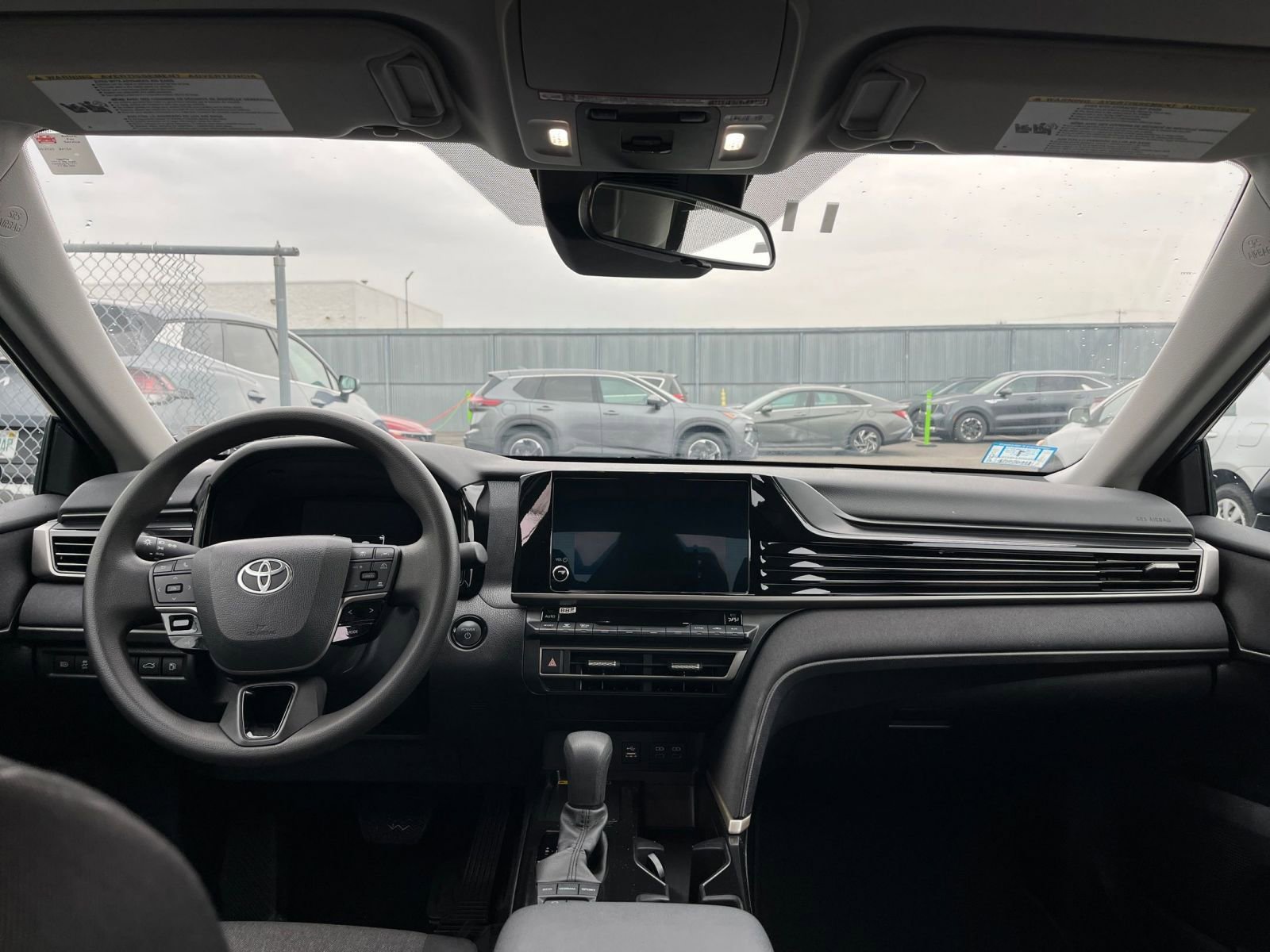 Thumbnail: 2025 Toyota Camry - 32