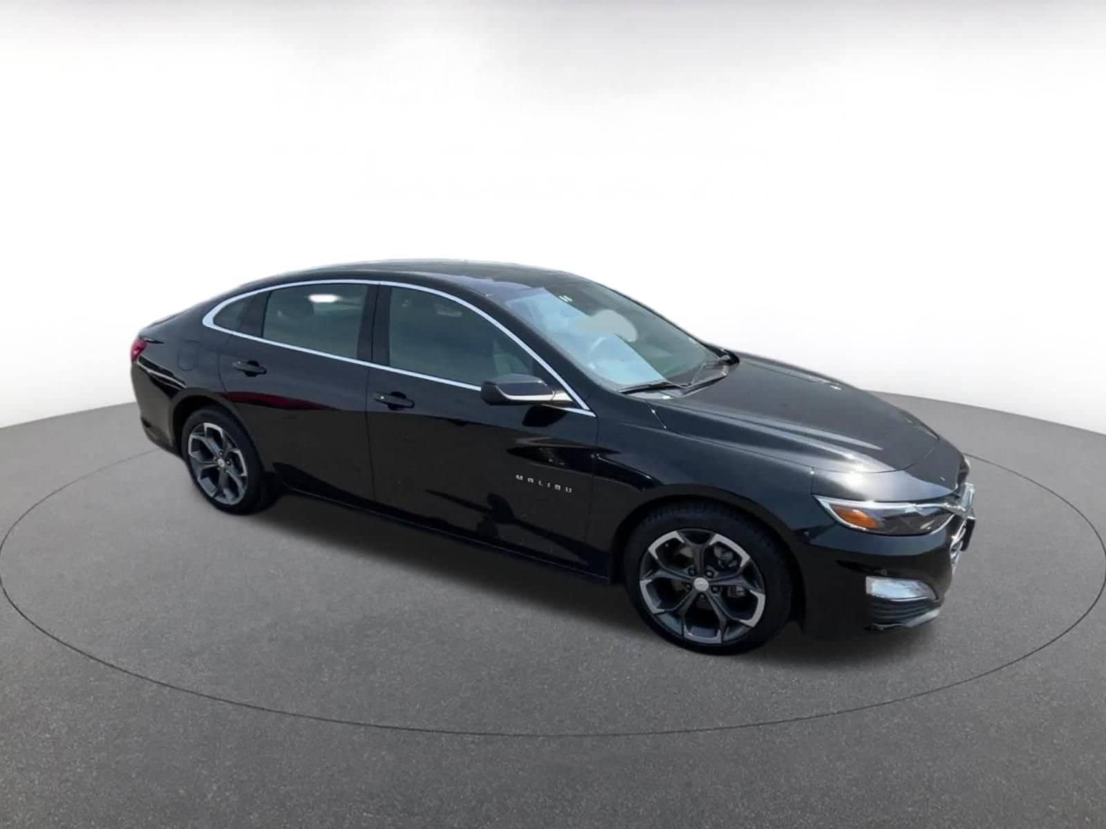 Thumbnail: 2024 Chevrolet Malibu - 2