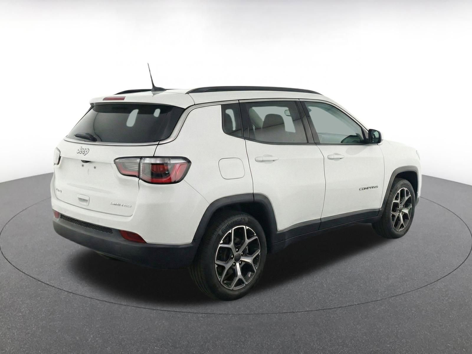 Thumbnail: 2025 Jeep Compass - 8