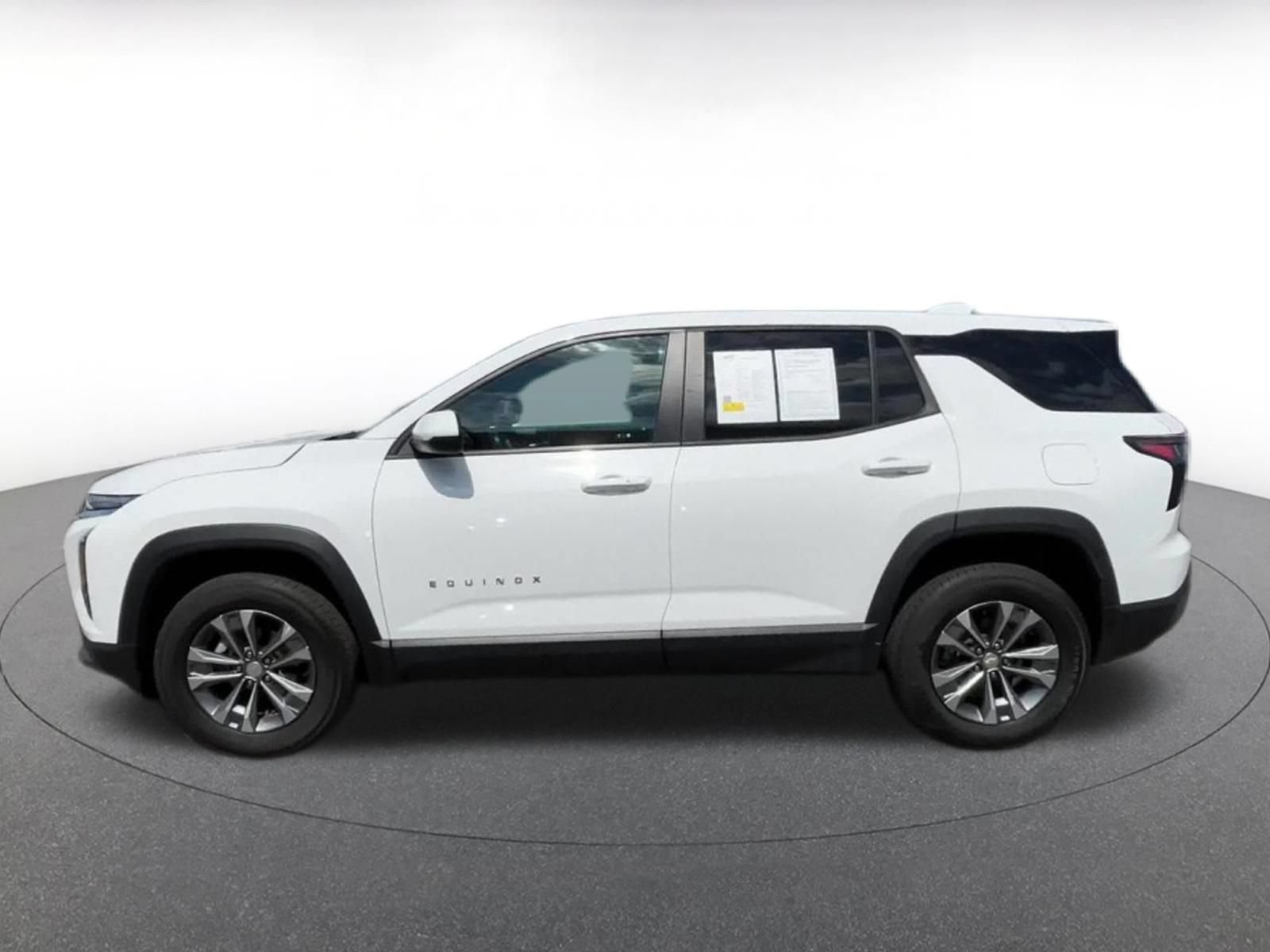 Thumbnail: 2025 Chevrolet Equinox - 8