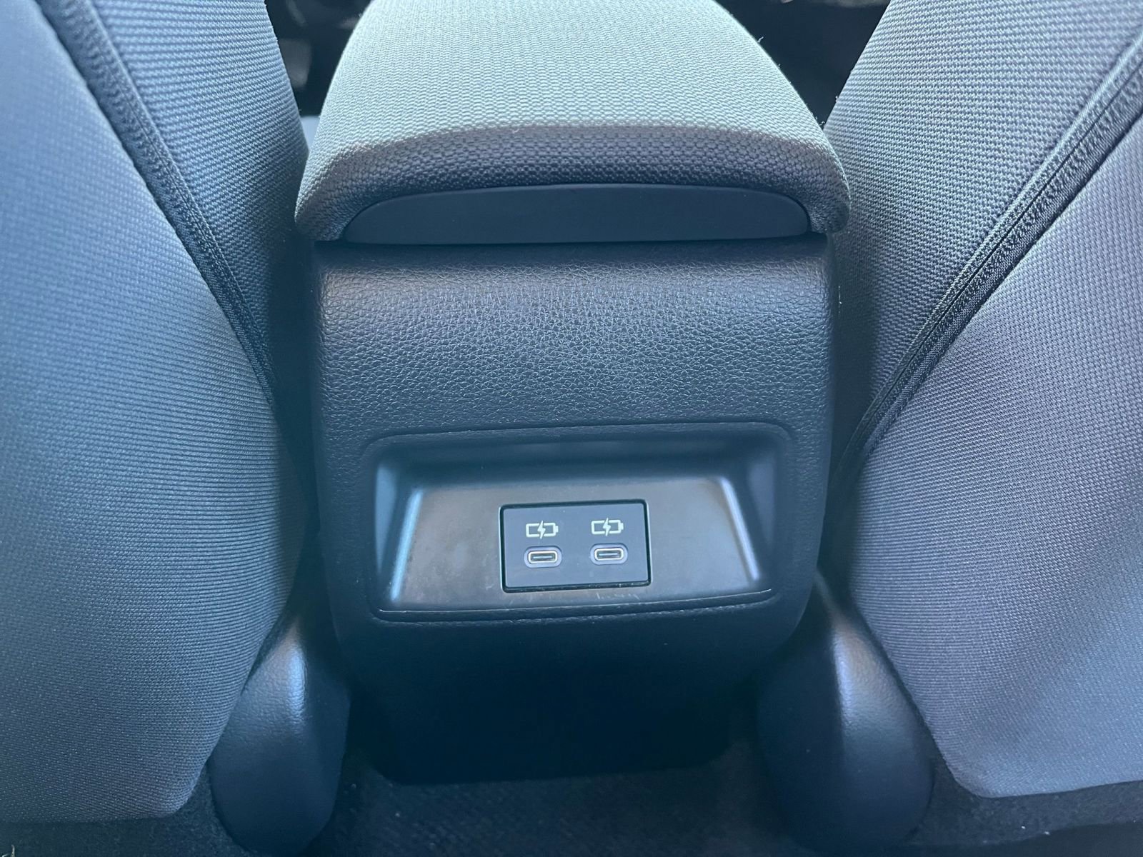 Thumbnail: 2025 Toyota Corolla - 22