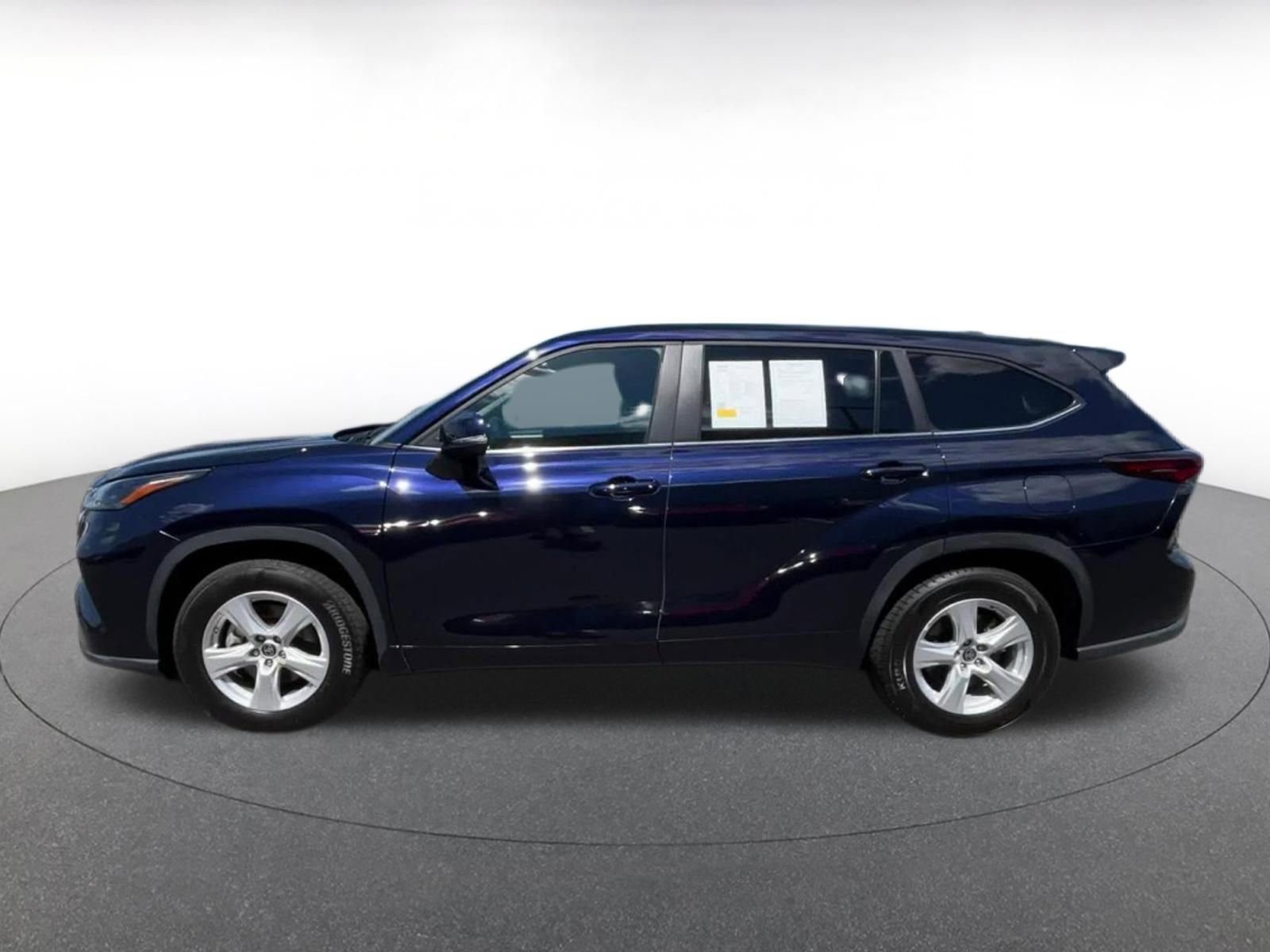 Thumbnail: 2025 Toyota Highlander - 8