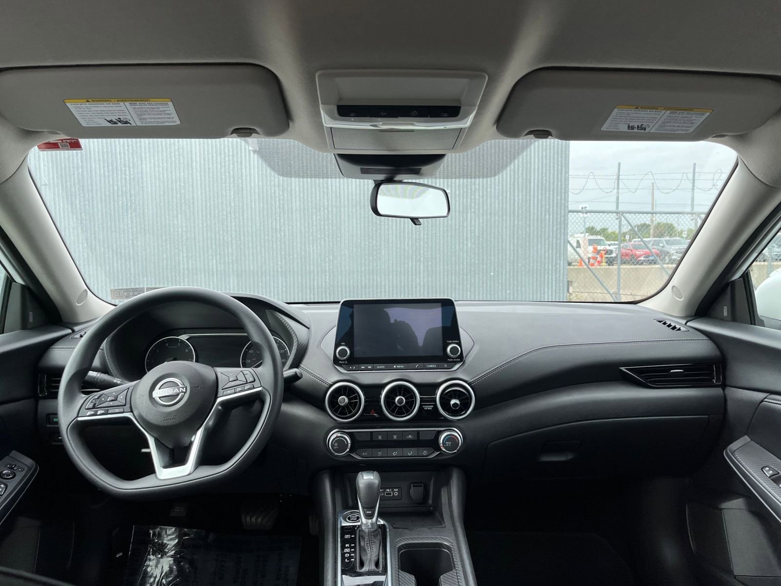 Thumbnail: 2024 Nissan Sentra - 32