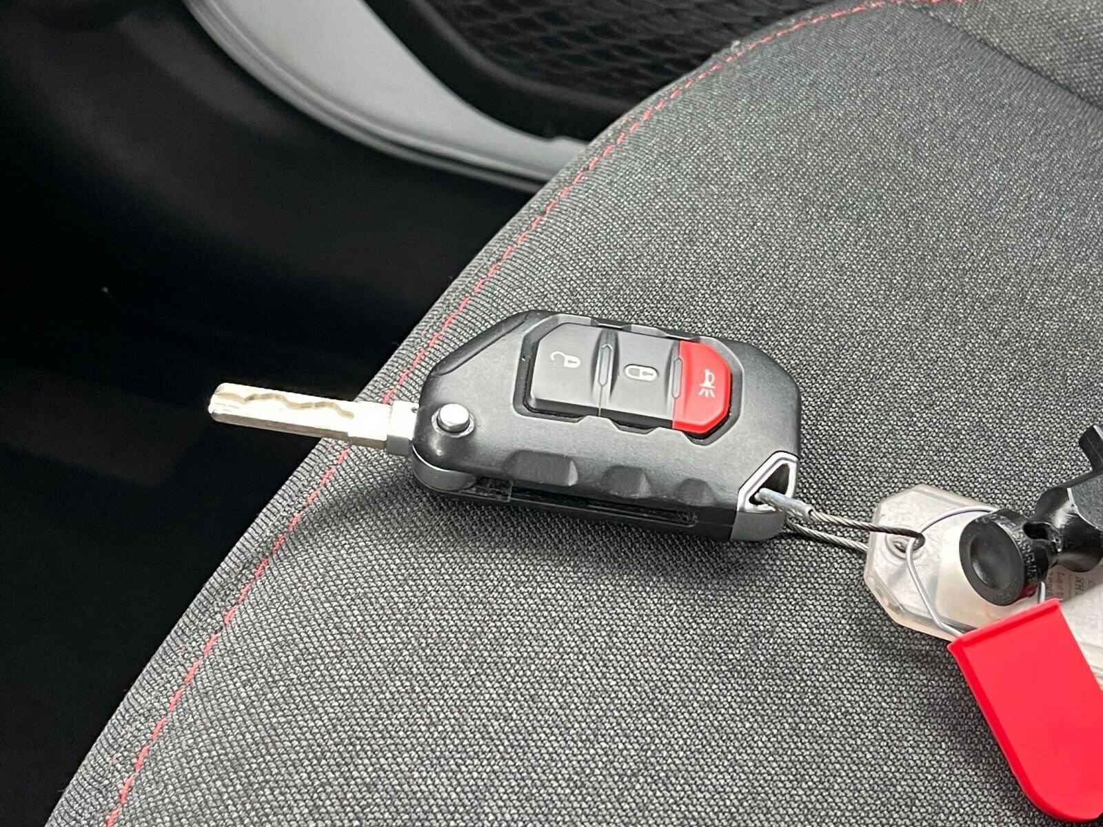 Thumbnail: 2025 Jeep Wrangler - 21