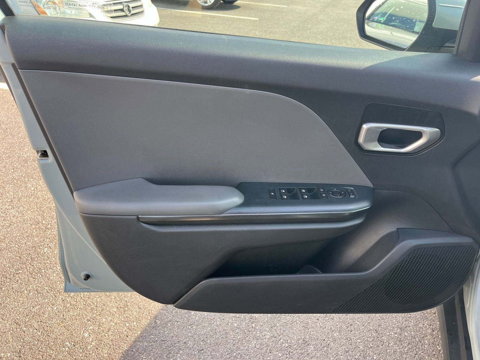 Thumbnail: 2025 Kia K4 - 18