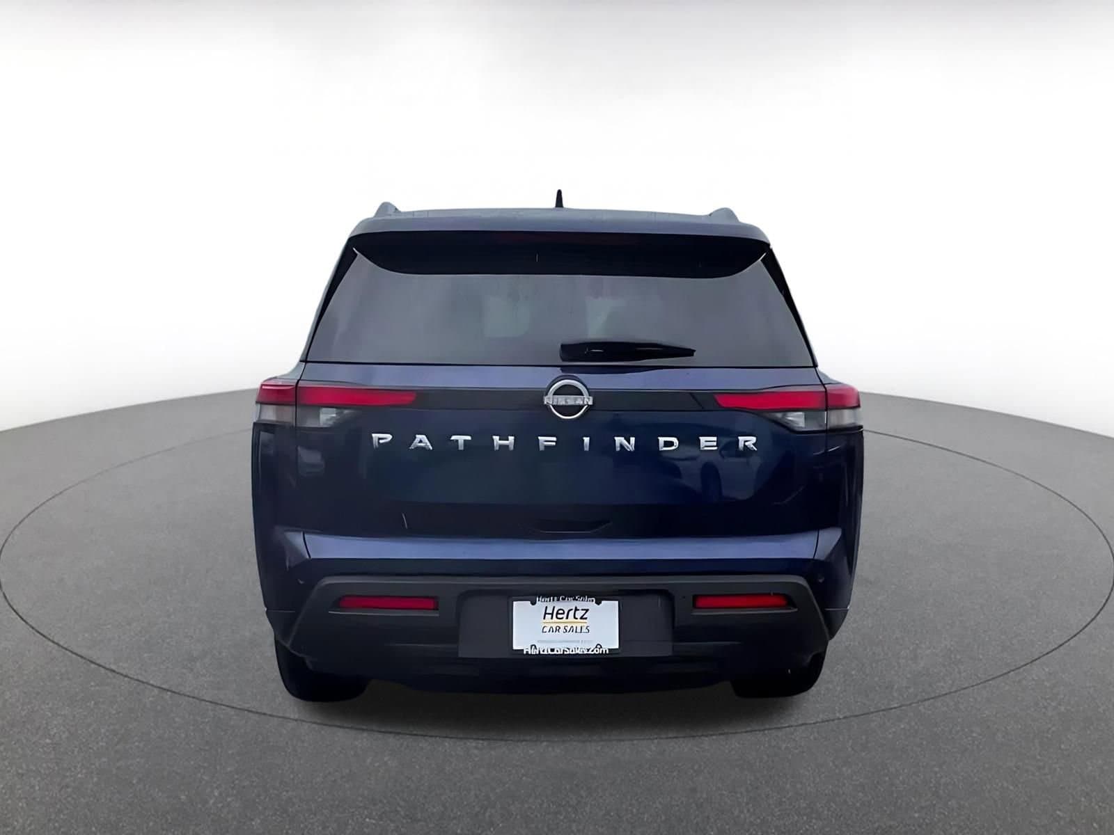 Thumbnail: 2025 Nissan Pathfinder - 12
