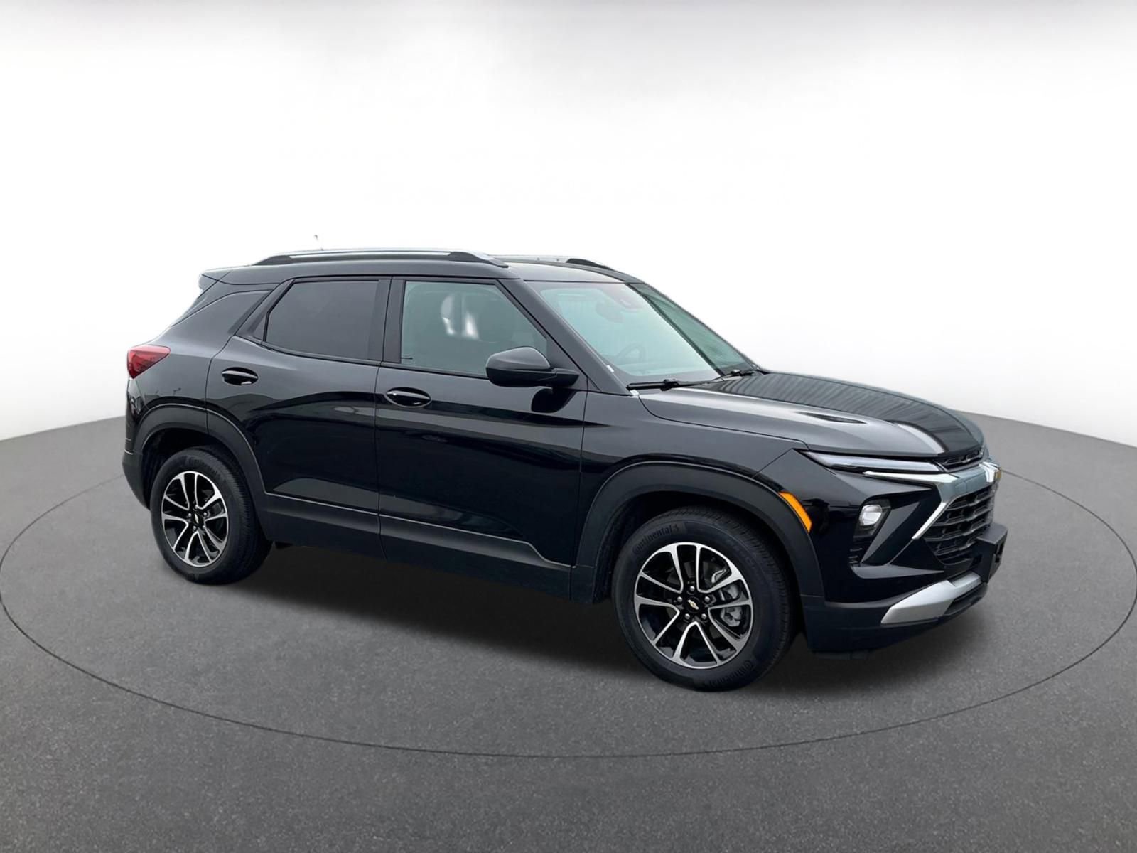 Thumbnail: 2025 Chevrolet TrailBlazer - 1